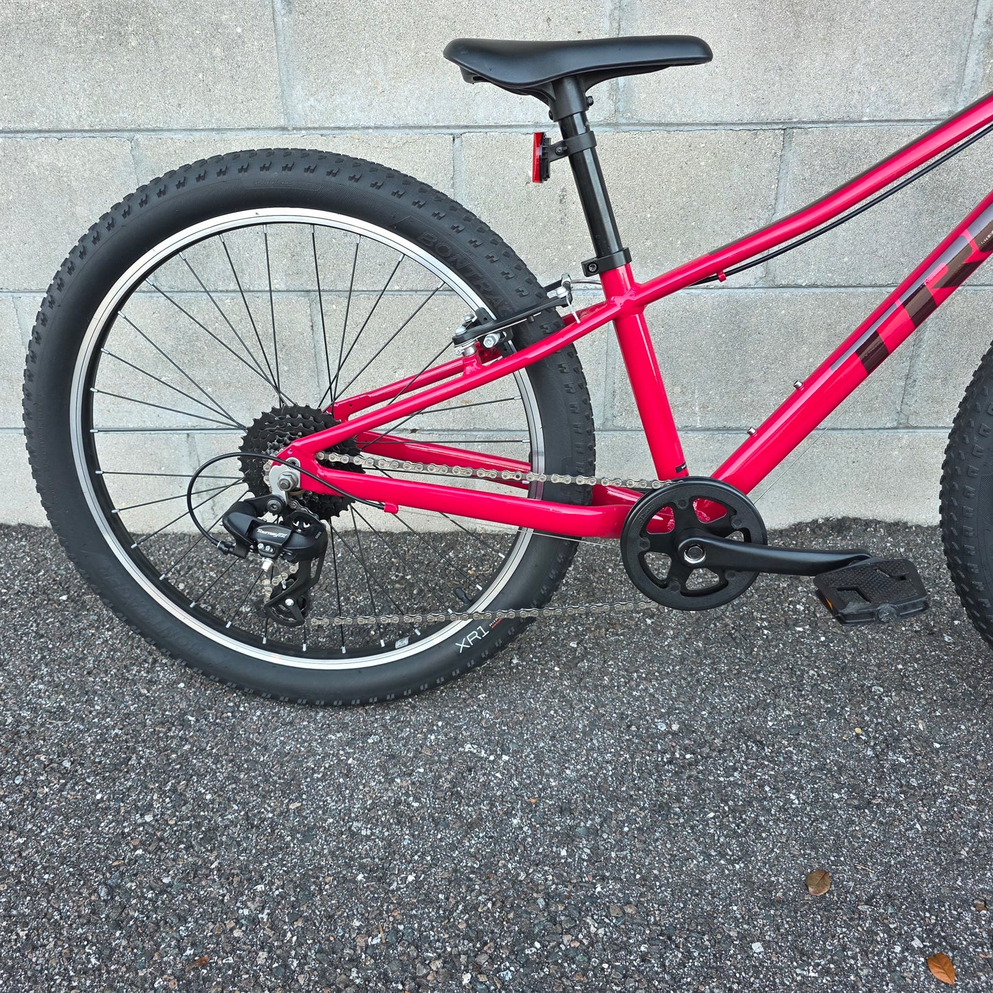 Trek Precaliber 24 kids mountain bike