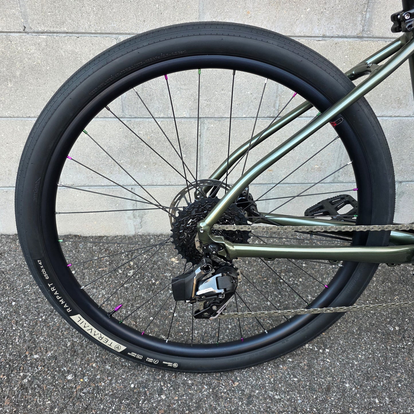 Custom Cannondale Treadwell Remixte SRAM FORCE AXS