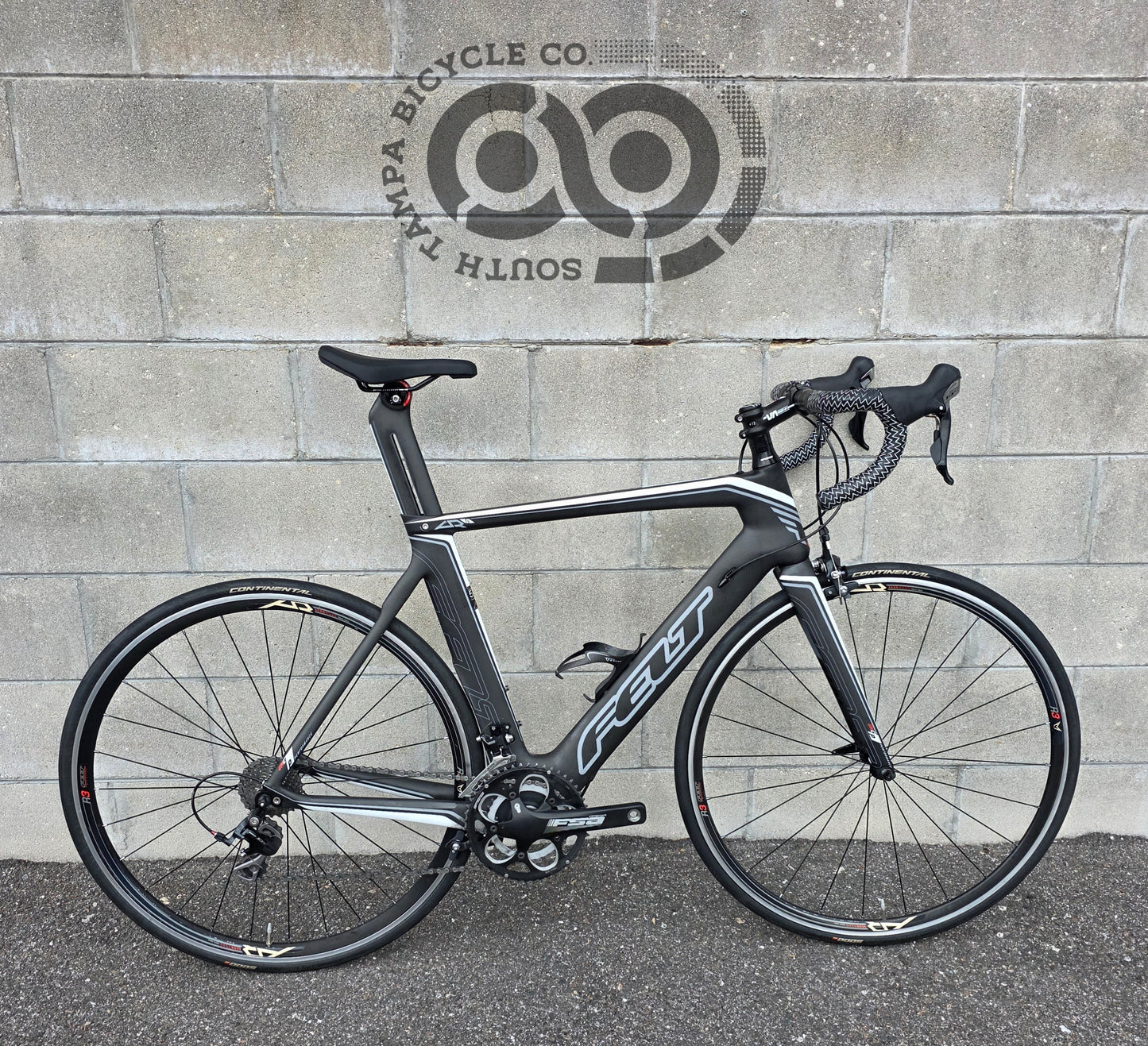 2012 Felt AR 5 Carbon Aero Road Bike
