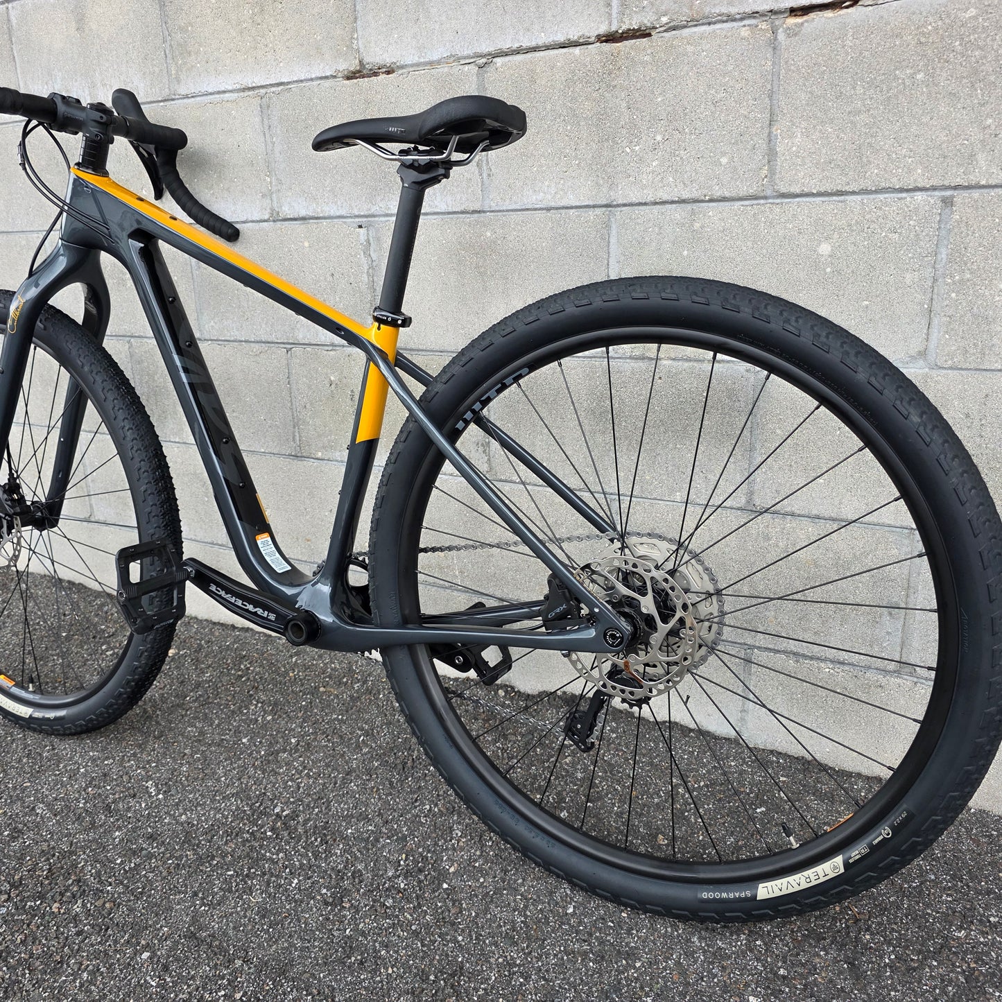 2022 Salsa Cutthroat Carbon GRX 1x (54cm) Gravel Adventure Bike
