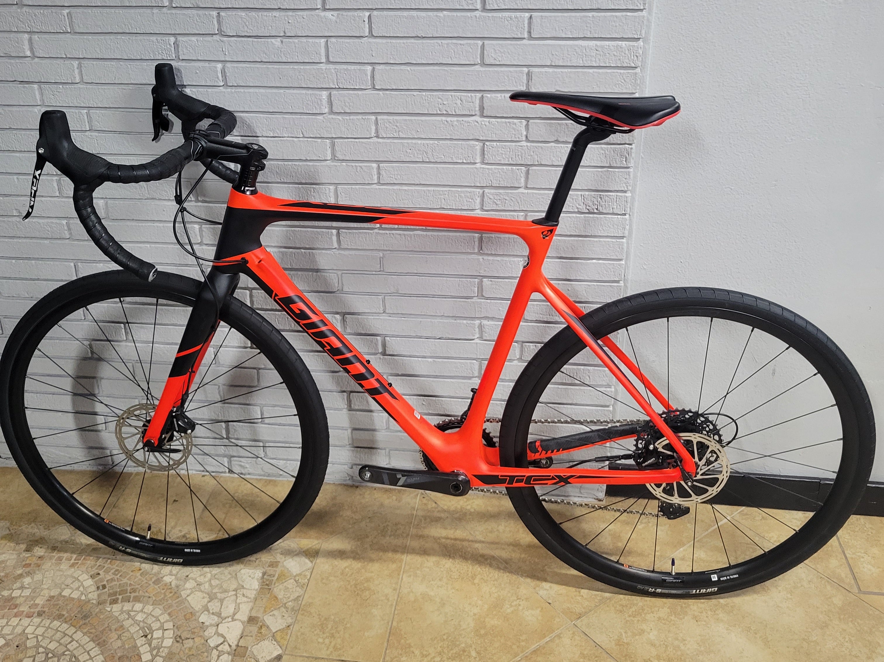 2017 Giant TCX SX Advanced Carbon Size M/L Gravel Road CX – South