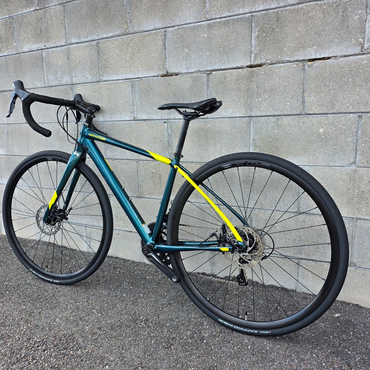 2022 Cannondale Synapse Alloy Disc Tiagra 48cm