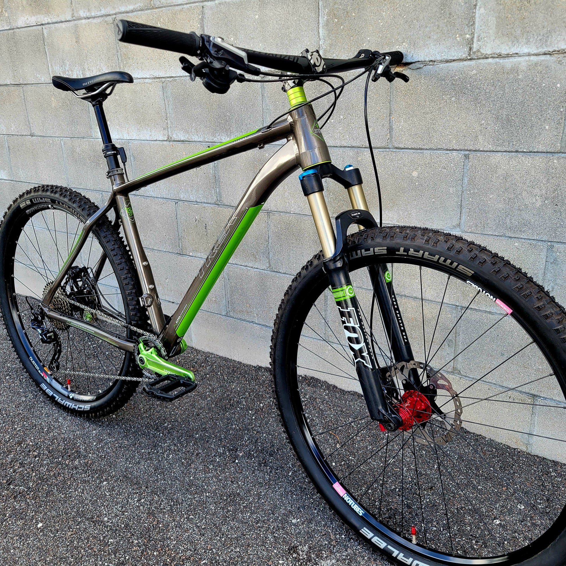 trek bicycle tampa south photos 2100 Flat Bar Road Bike (58cm) Co 2014 Trek Stache Trek Stache