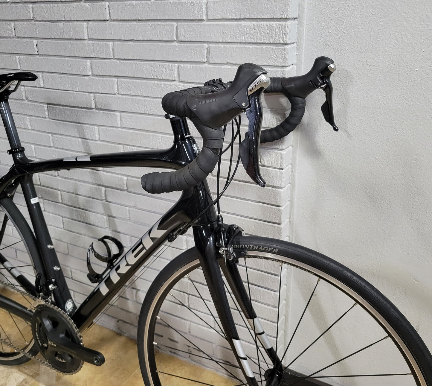 2017 Trek Domane S (56cm)