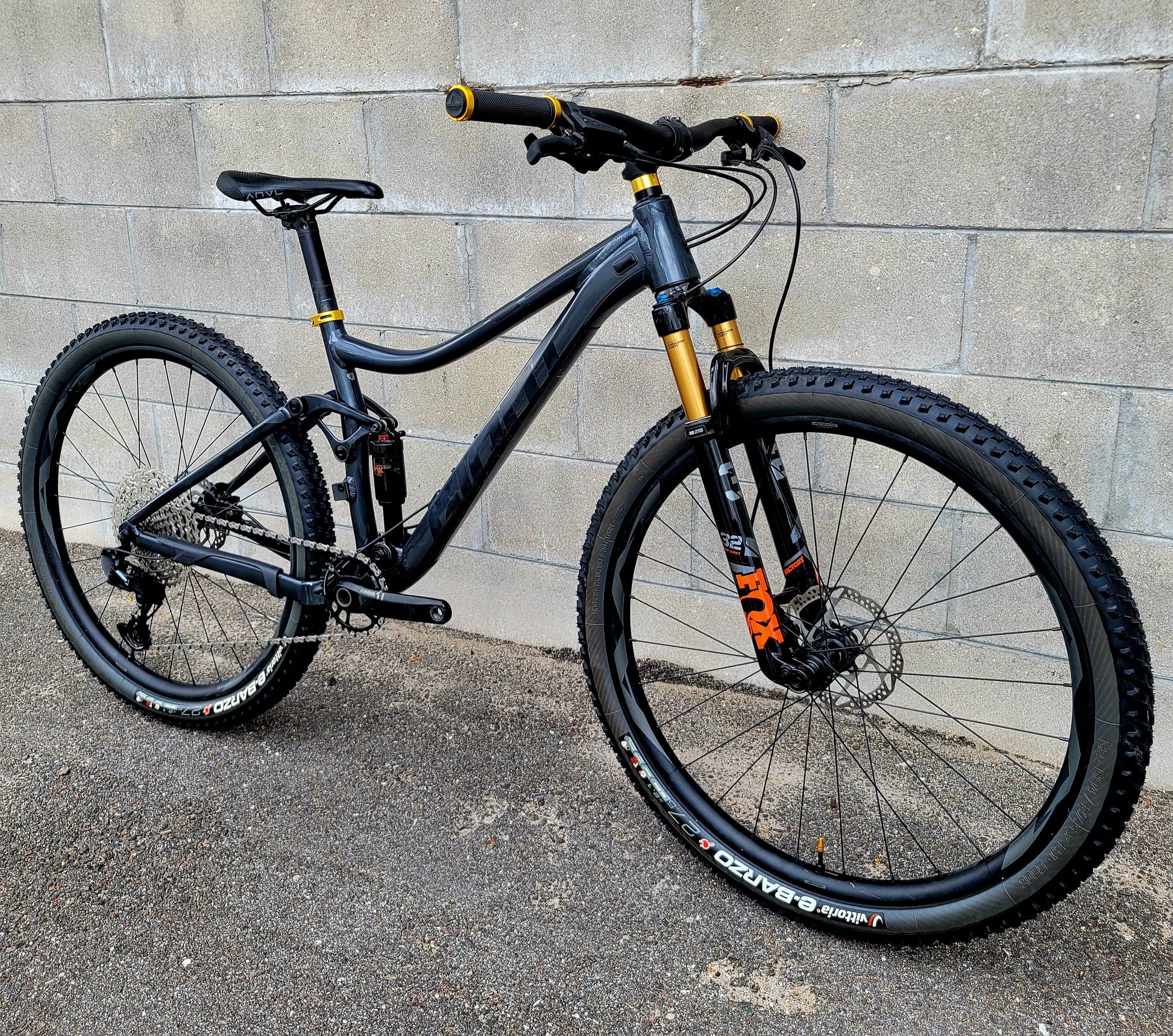 2021 Giant Stance 27.5 (Size Small) Upgraded