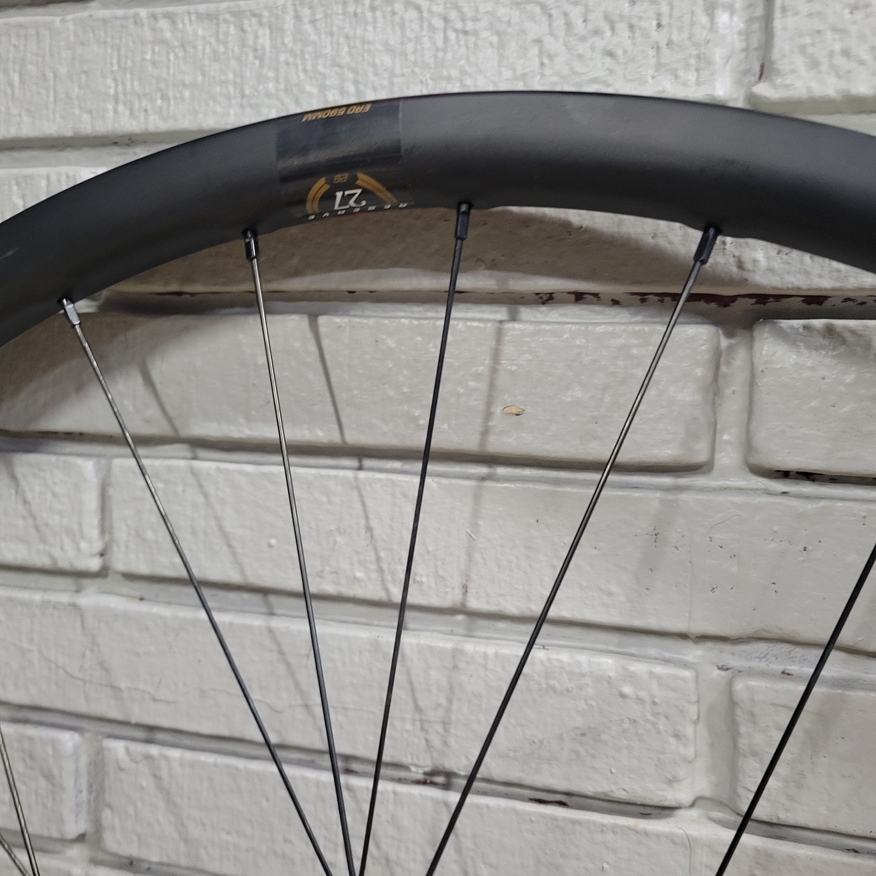 Santa Cruz Reserve 27 Carbon Wheelset 29 Boost Hope South Tampa