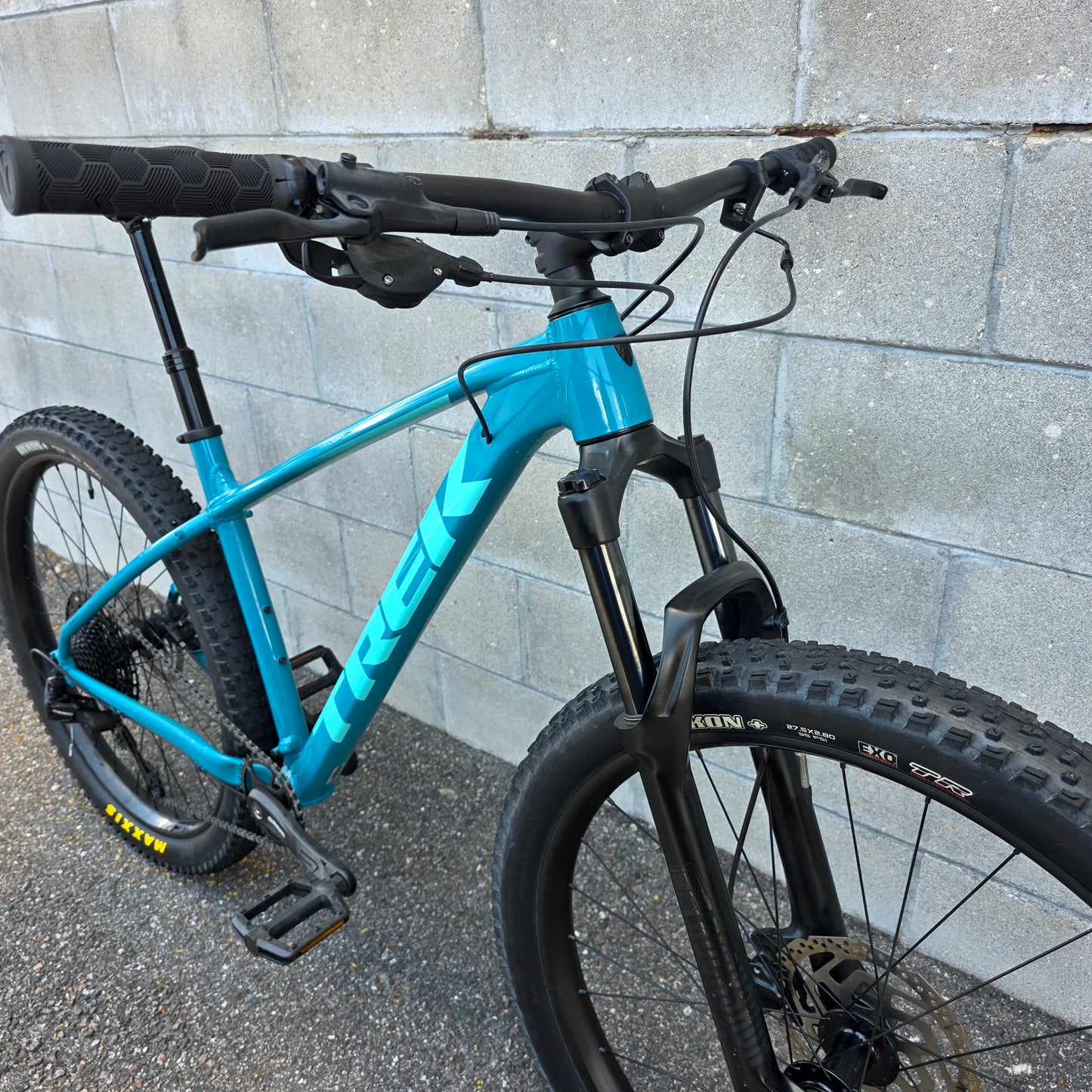 2020 Trek Roscoe 7 (M/L) 27.5+
