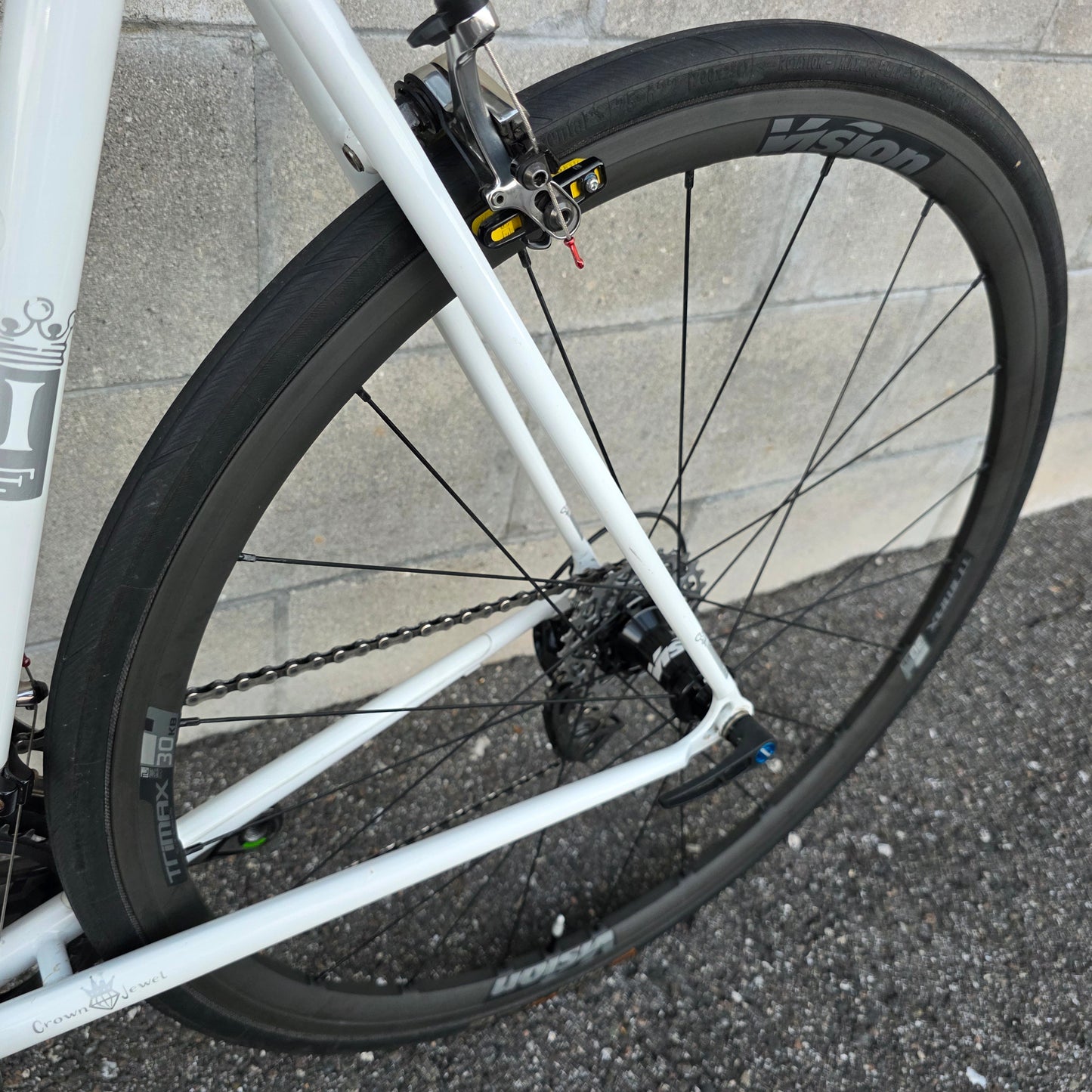 Independent Fabrication Crown Jewel Steel 54cm