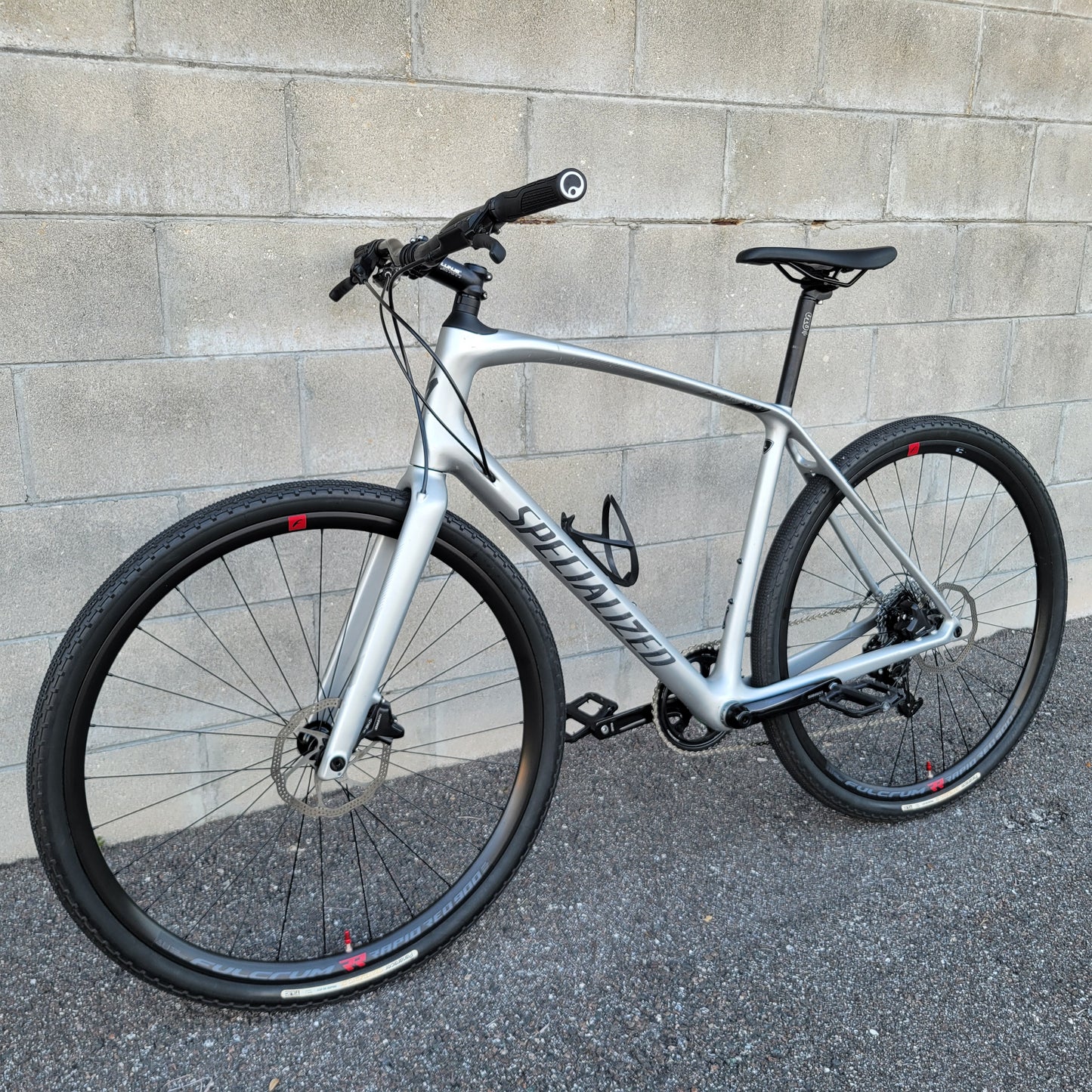 2023 Specialized Sirrus Carbon (Large)