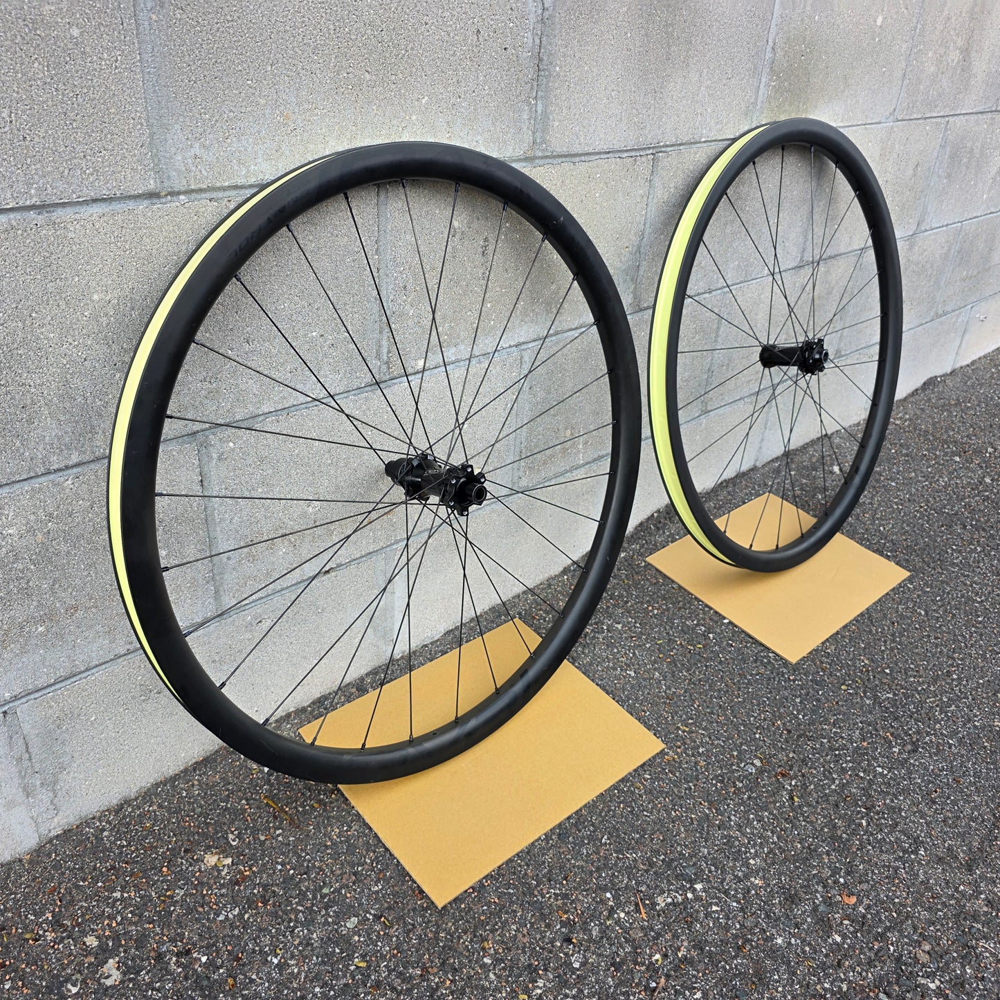 Roval Control SL 29 6B Carbon Gravel Wheelset 12x142, 12x100