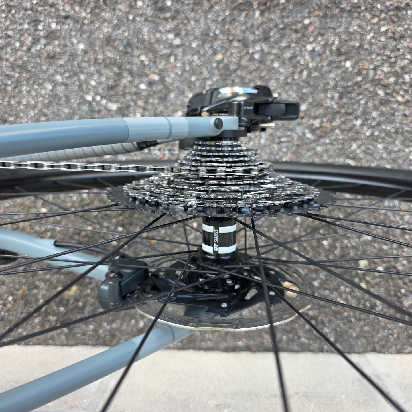 Open Wide (Medium)Carbon Gravel Bike Force AXS