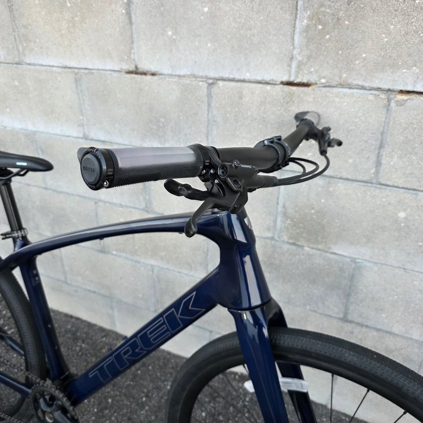 2024 Trek FX Sport 5 Carbon (Size Medium)