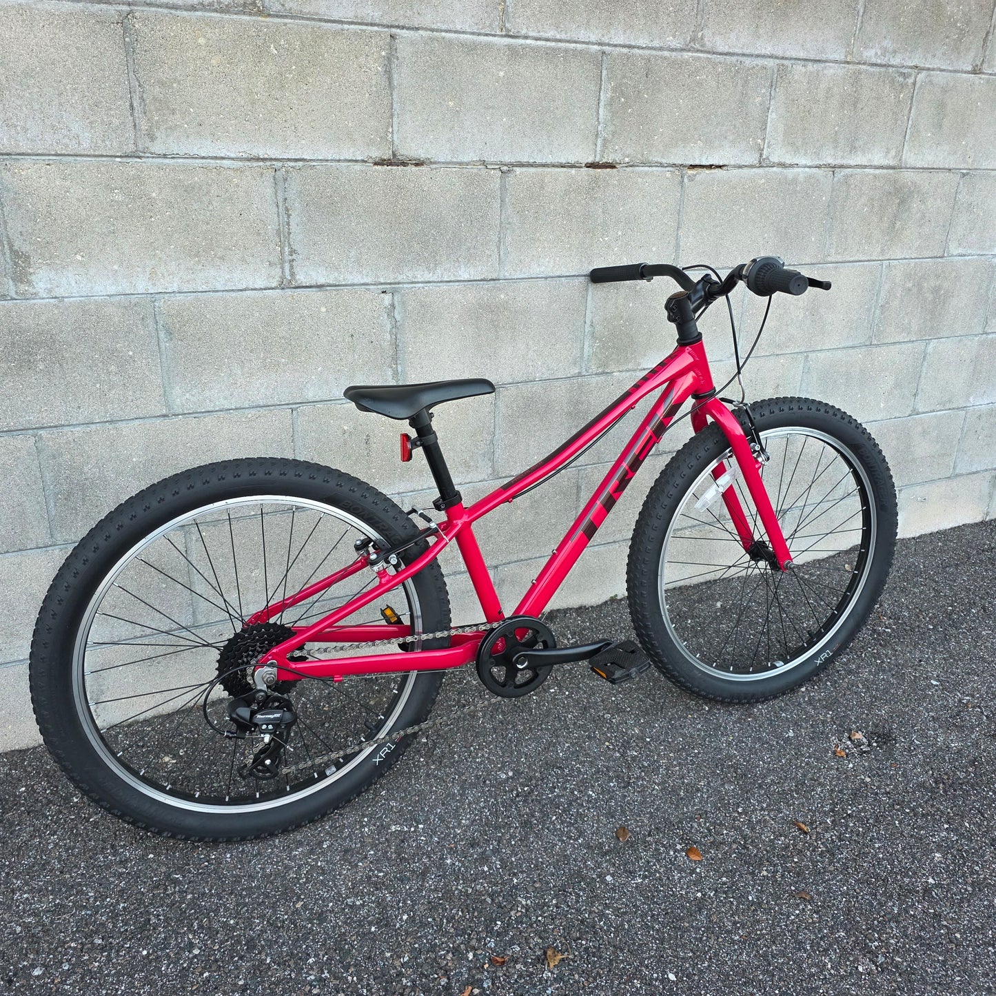 Trek Precaliber 24 kids mountain bike