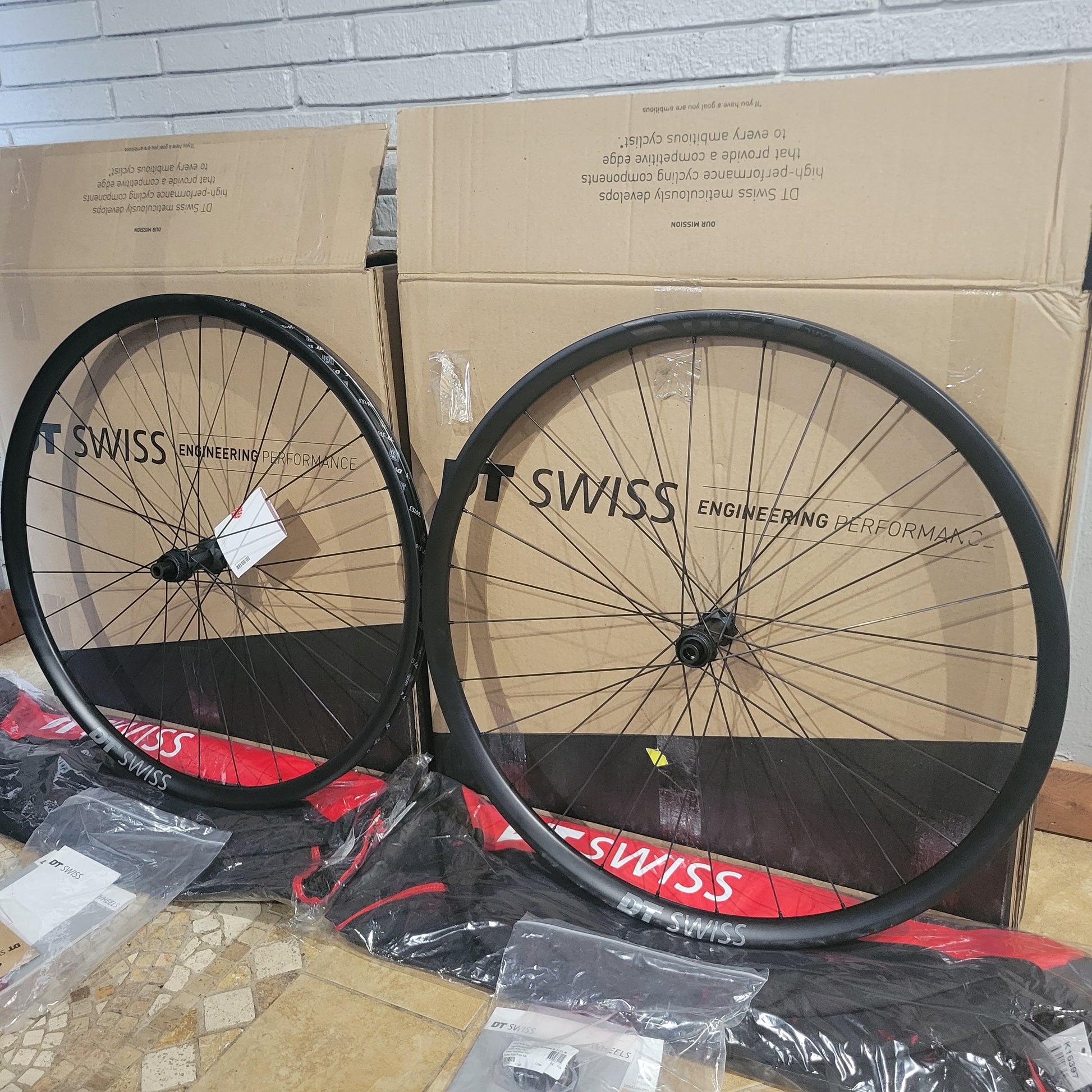Schep weefgetouw Brein DT Swiss XRC 1200 Spline Carbon Wheelset – South Tampa Bicycle Co.