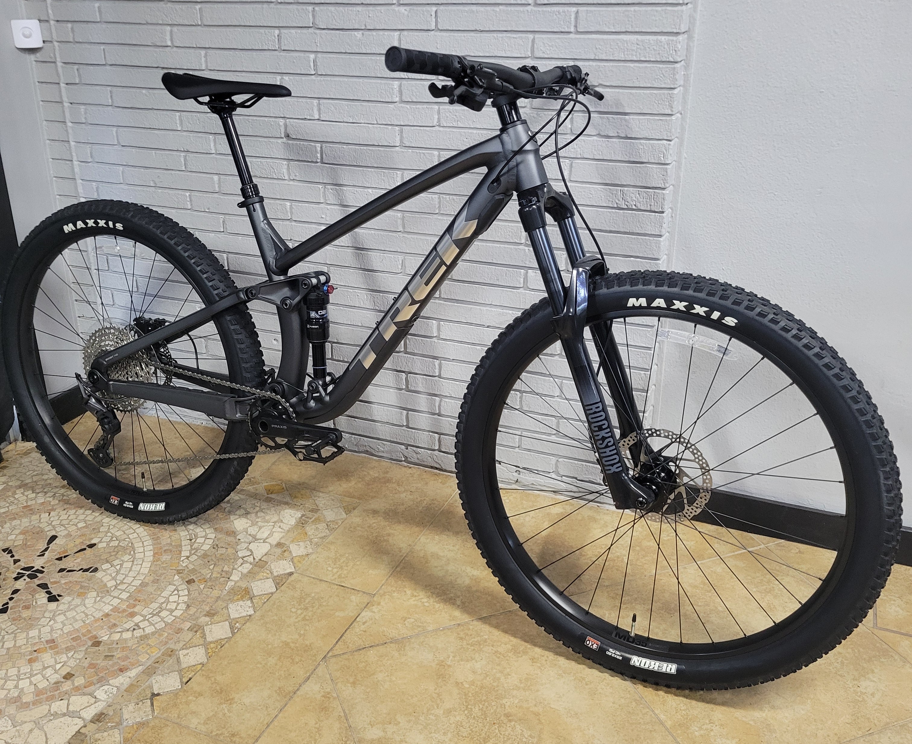 2022 Trek Fuel EX 5 Gen 5 (Large) – South Tampa Bicycle Co.