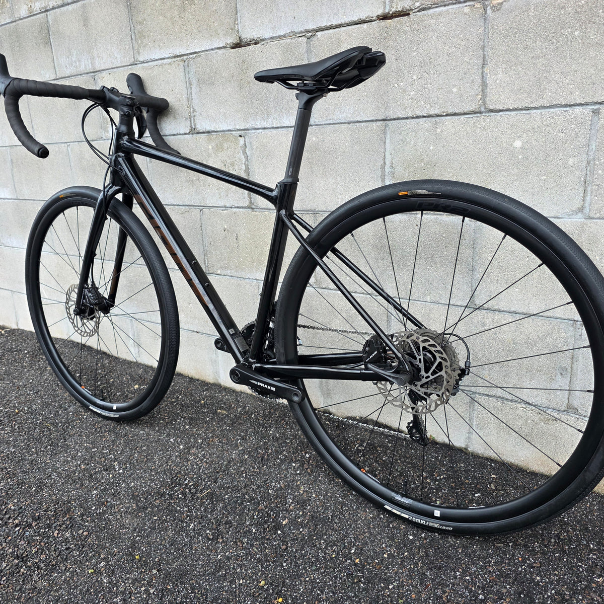 2023 Giant Contend AR1 (Size Small) Shimano 105