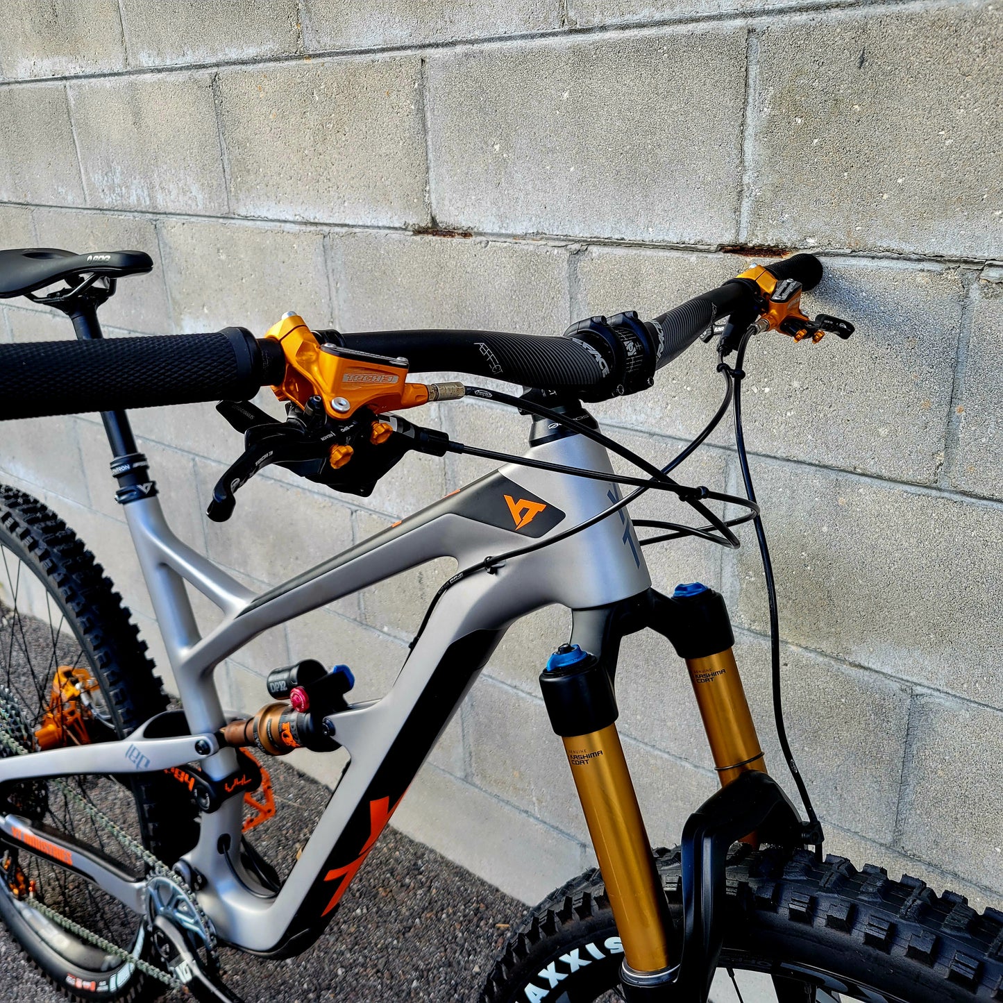 YT Jeffsey Carbon Pro Race 29 (Large)