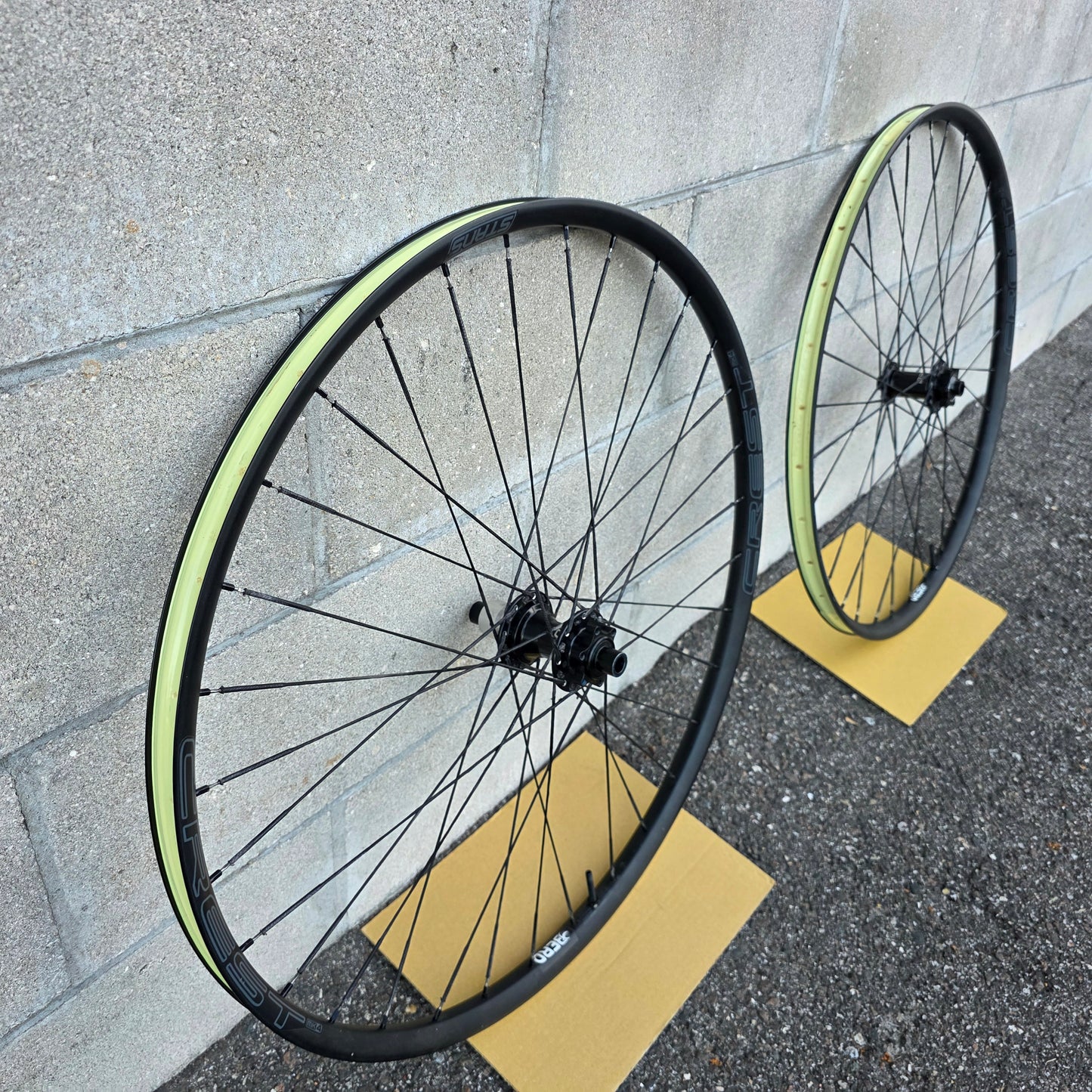 Stan's Gravel wheelset w/ BERD Spokes 700c