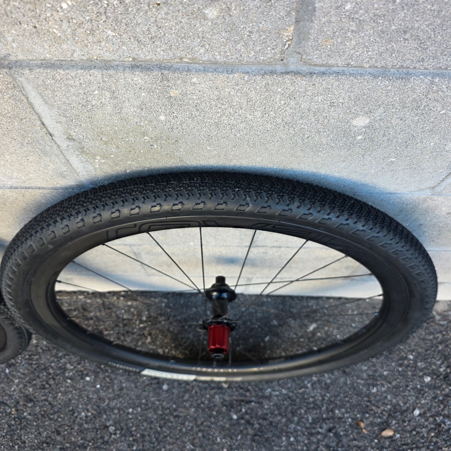 Roval Rapide CLX 32 650b wheelset Gravel