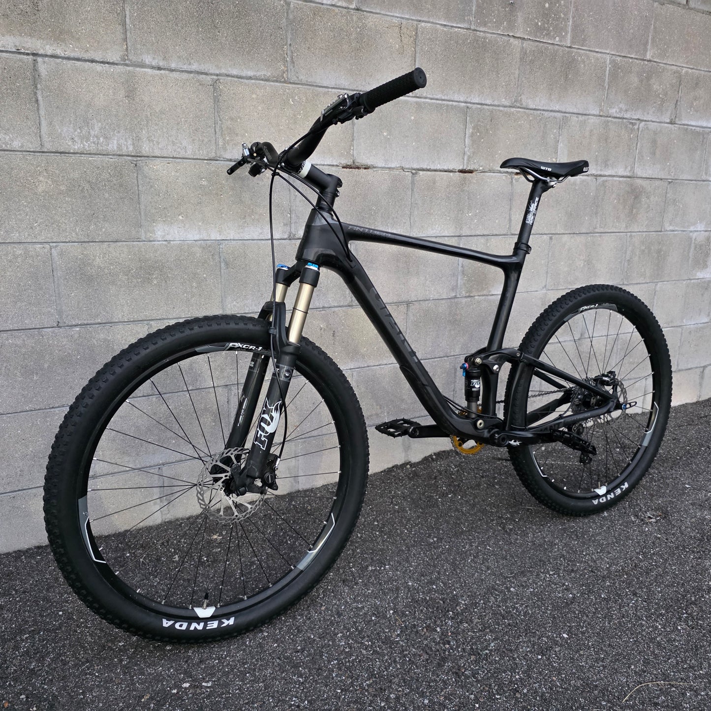Giant Anthem Advanced Carbon (Size XL)
