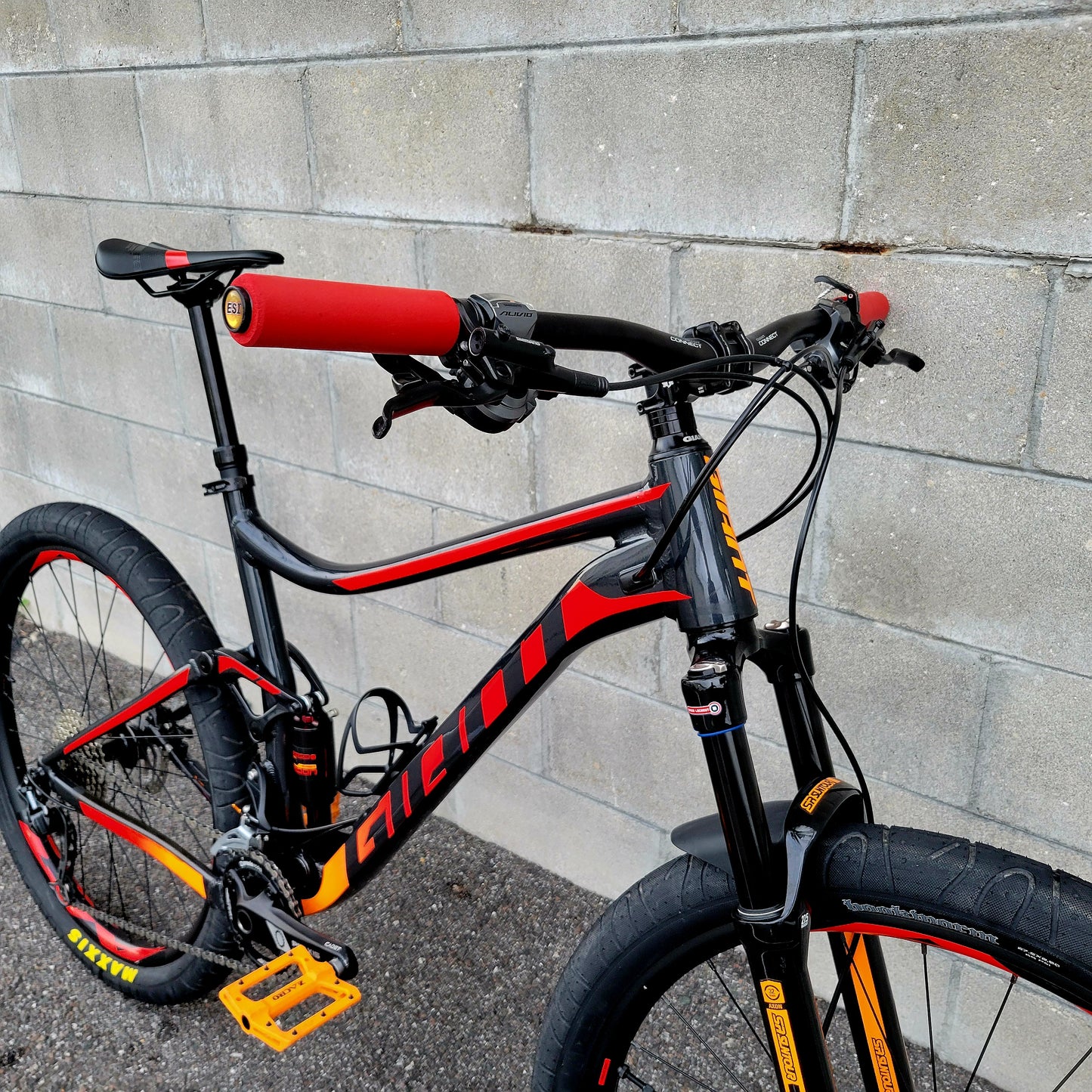 Giant Stance 2 (Large) 27.5