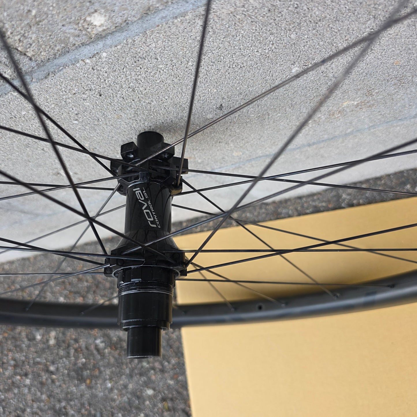 Roval Control SL 29 6B Carbon Gravel Wheelset 12x142, 12x100