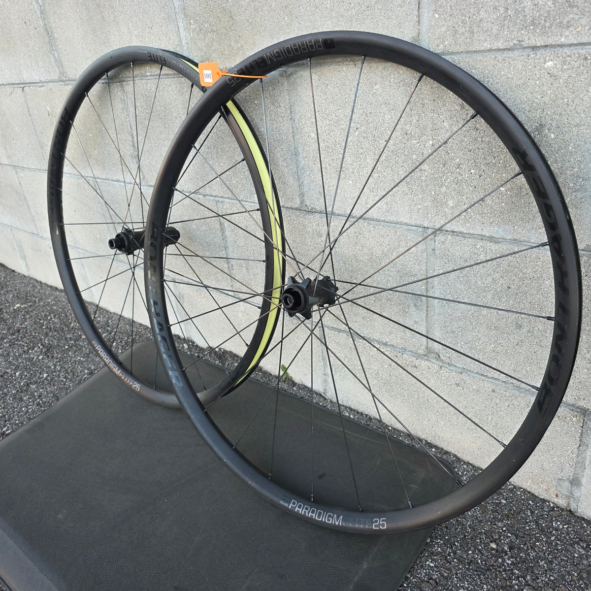 Bontrager Paradigm Elite 25 Alloy Wheelset 108pt