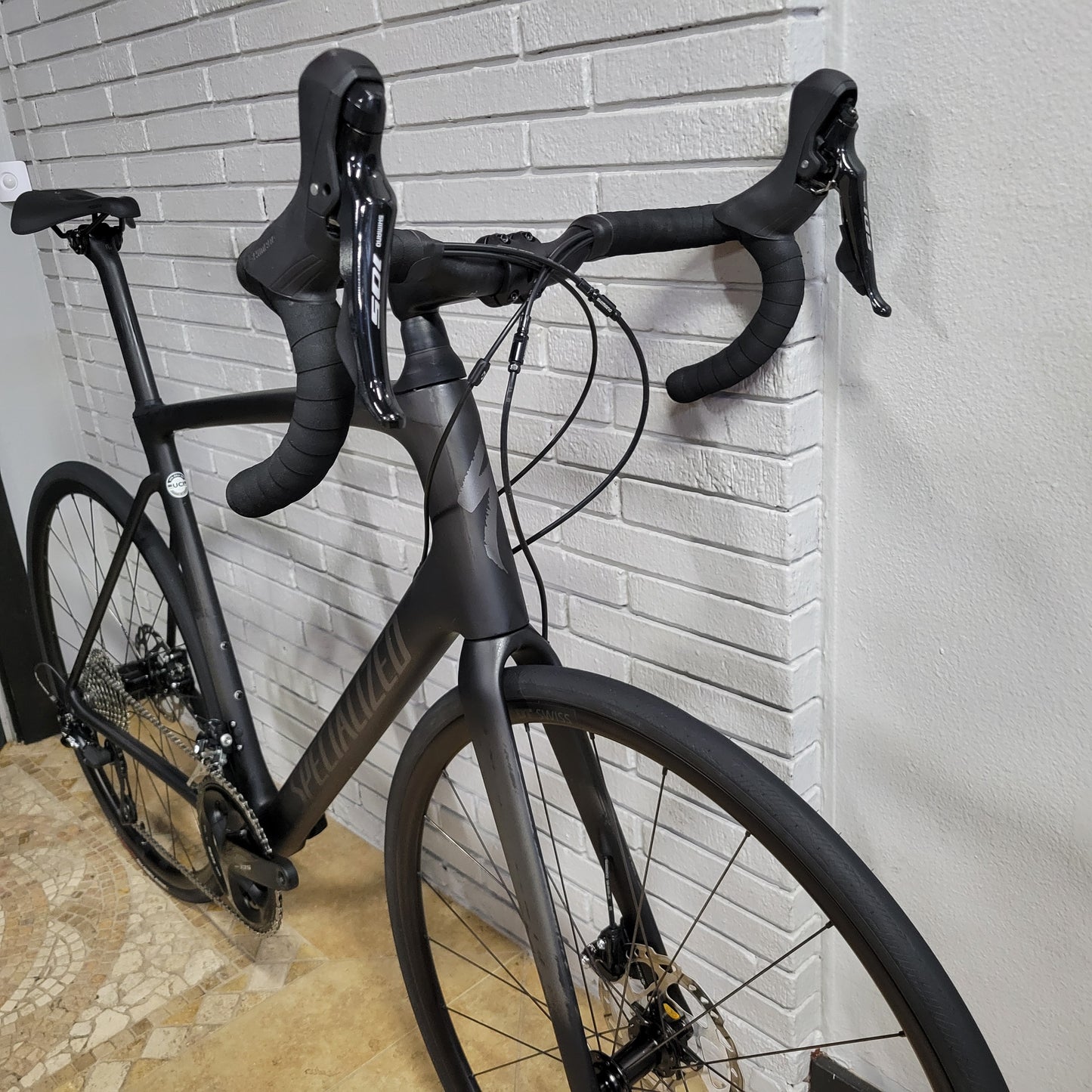 2023 Specialzied Roubaix Sport Carbon 61cm