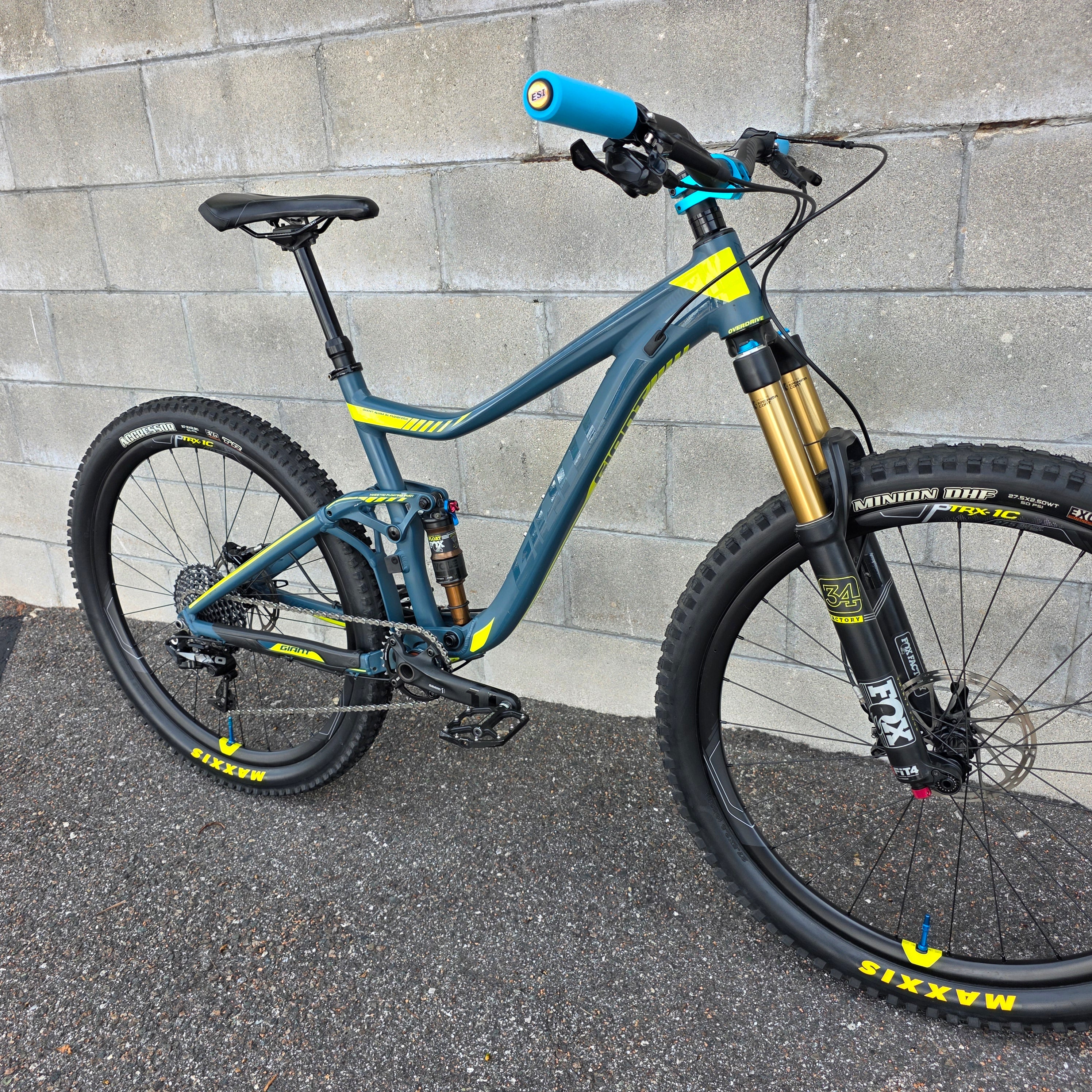 Giant Trance 1 27.5 (Small) Fox Factory, Carbon wheels – South