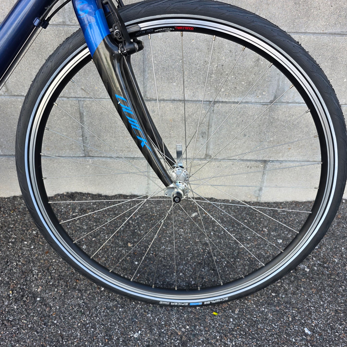 Cannondale Quick (Size Medium) Hybrid Fitness Bike