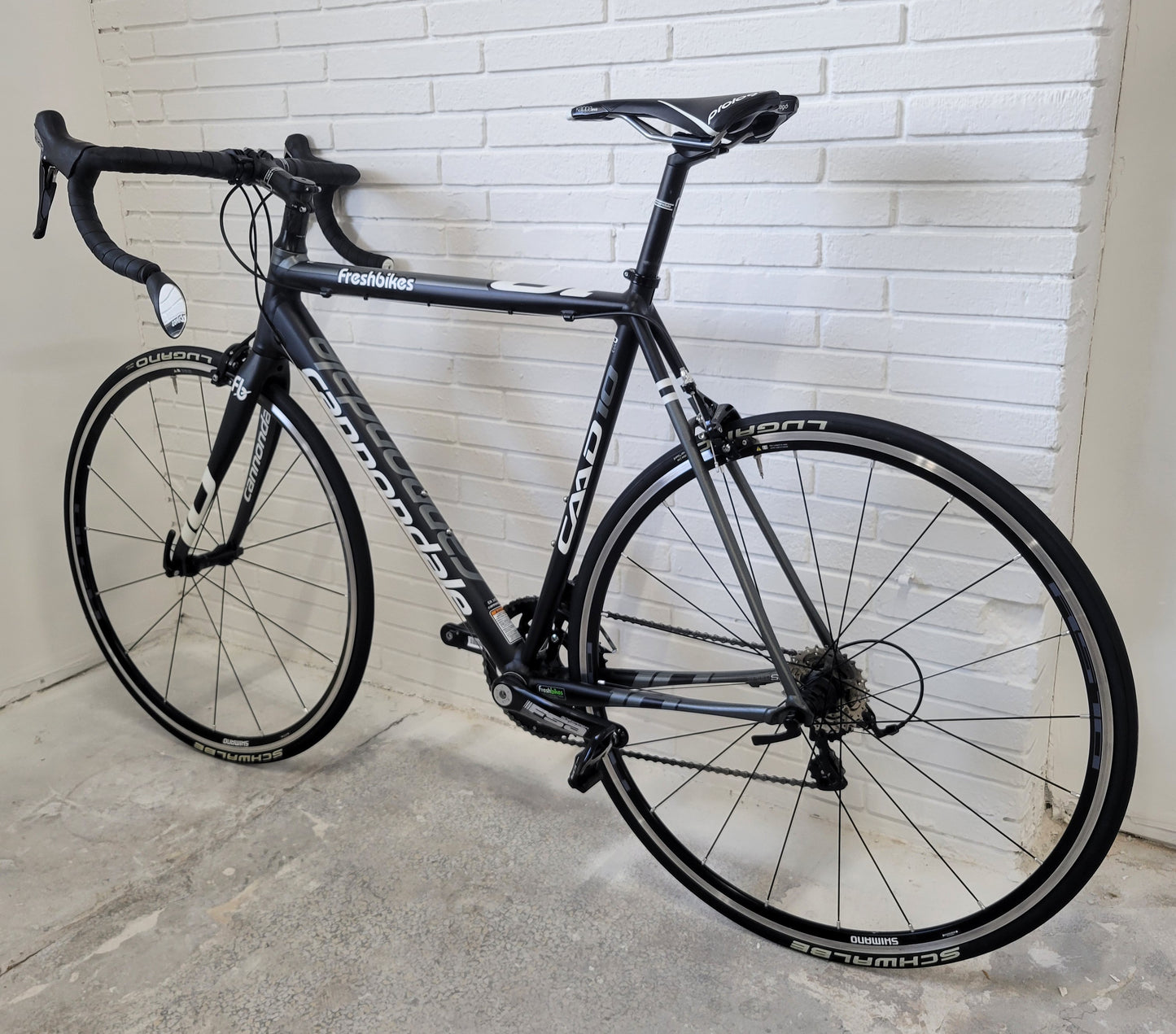 2015 Cannondale Caad10 5 105 Road Bike (56cm)