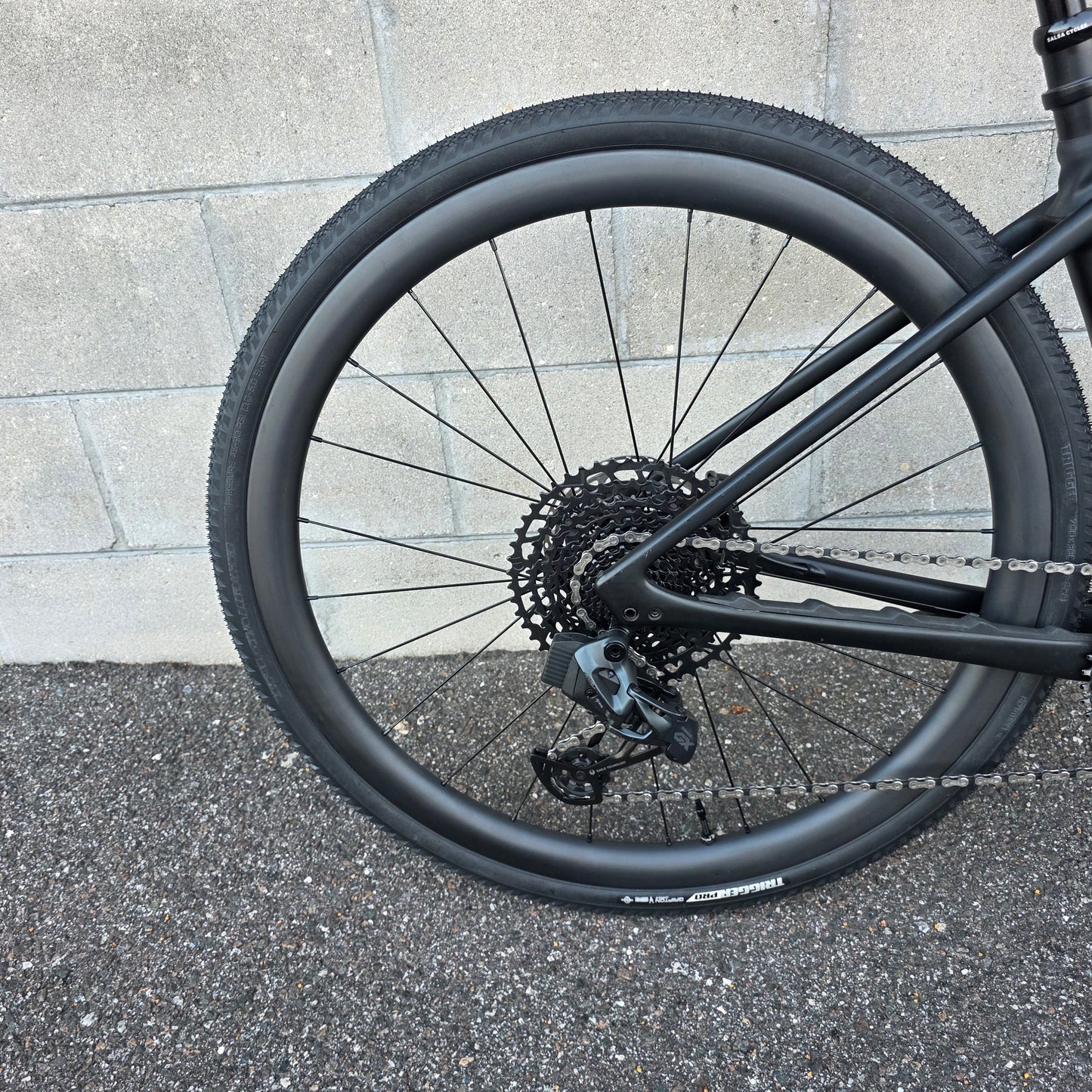 2023 Specialized Diverge STR Carbon Gravel Bike (54cm)