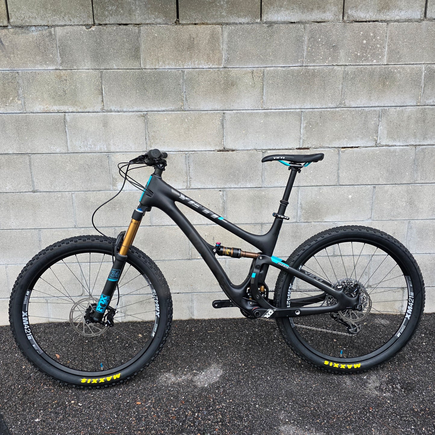 Yeti SB5 Turq 27.5 Carbon (Size Medium) SRAM XO, FOX Factory