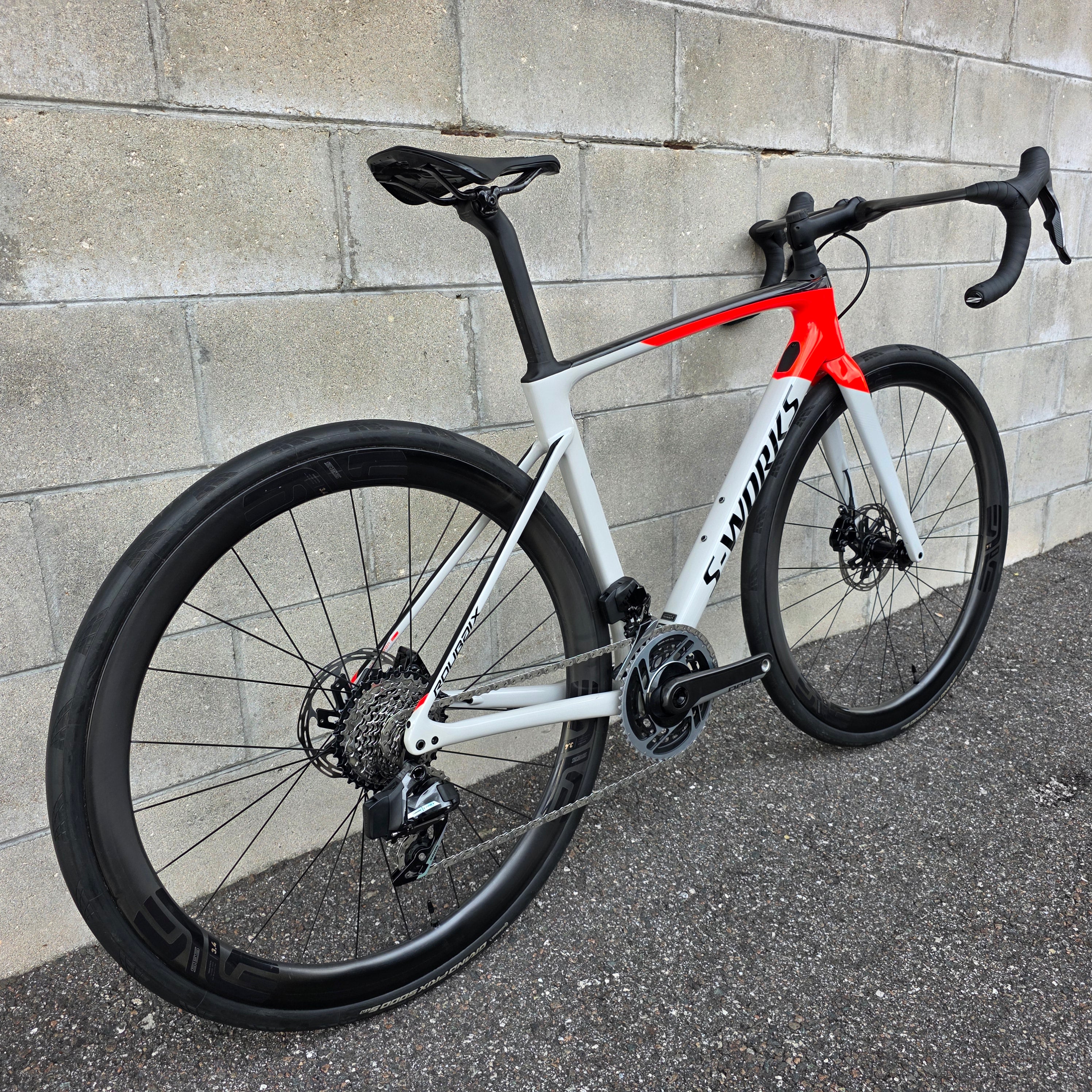 2021 Specialized S-Works Roubaix (54cm) SRAM AXS, ENVE – South