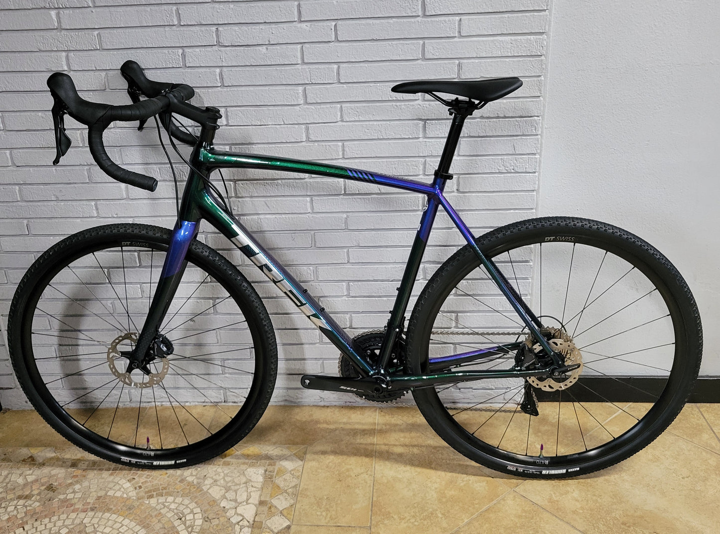 2024 Trek Crockett Gravel Bike (58cm) Ultegra, 105