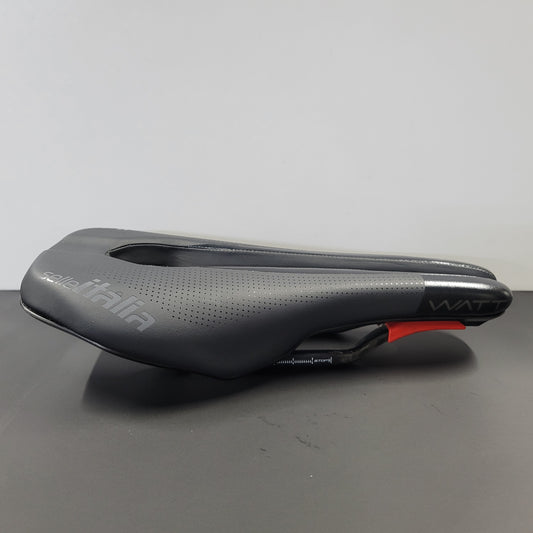 Selle Italia Watt Carbon Superflow Saddle