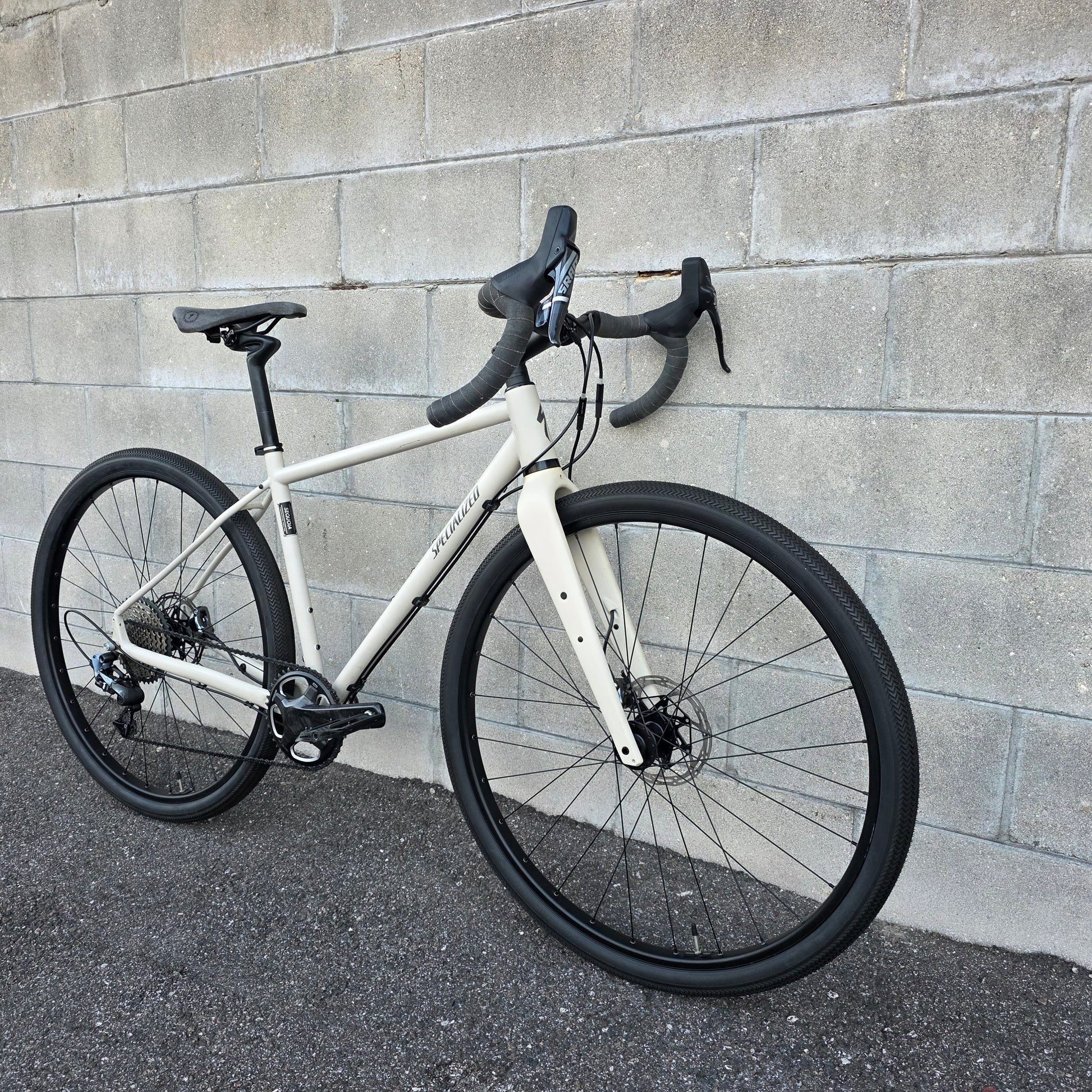 Specialized Sequoia Expert 54cm Gravel Adventure Bike – South Tampa Bicycle Co