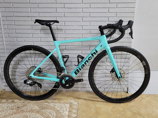 2022 Bianchi Sprint Disc 53cm Sram Rival AXS wireless