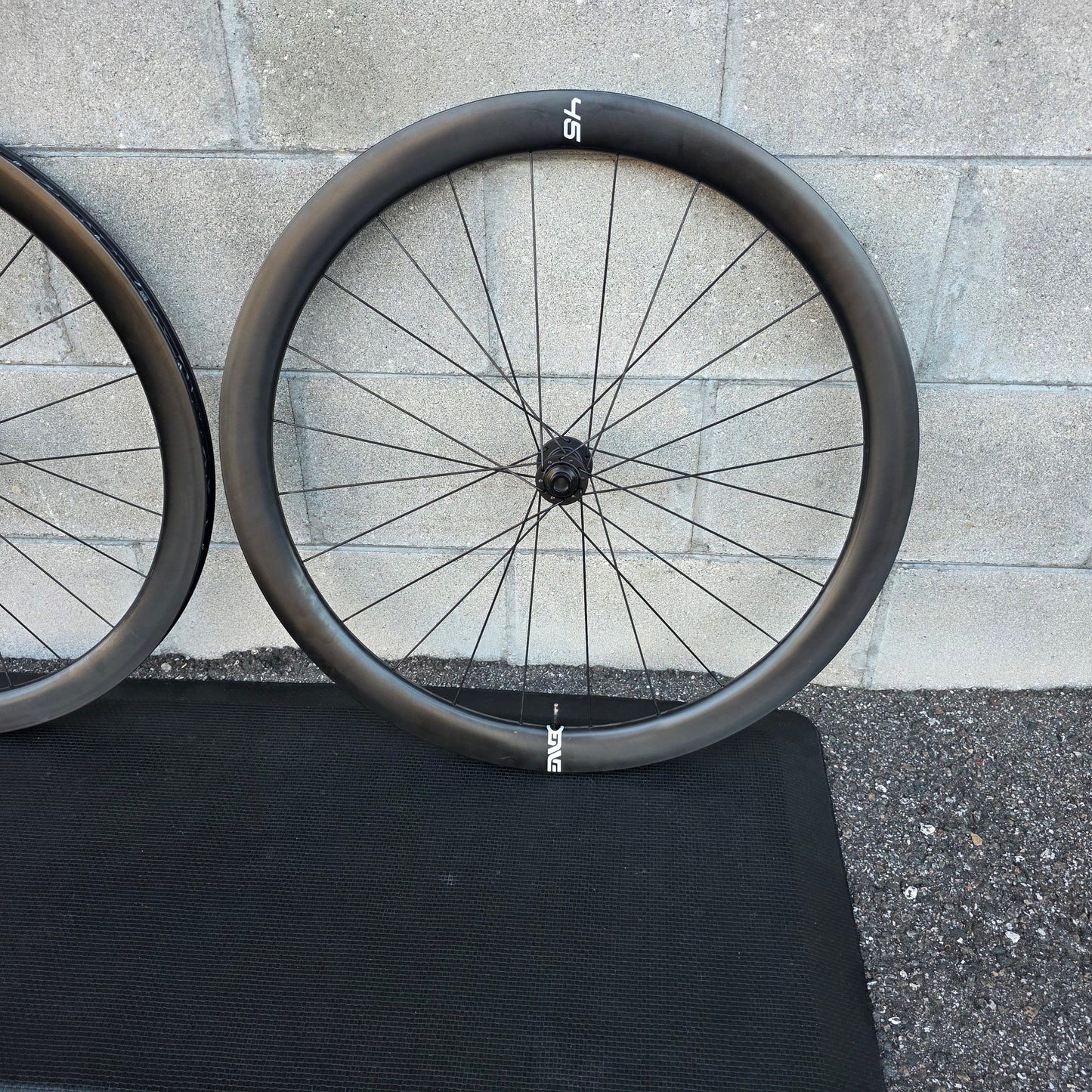 ENVE 45 Foundation DISC Carbon Road Bike Wheelset Shimano