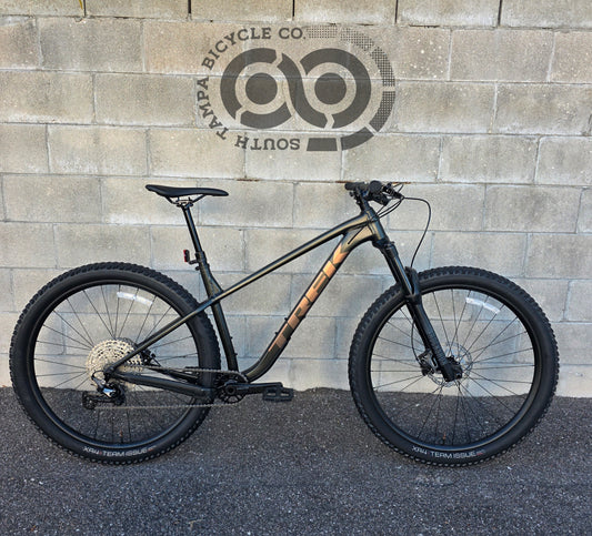 2025 Trek Roscoe 7 29 (Size Large)