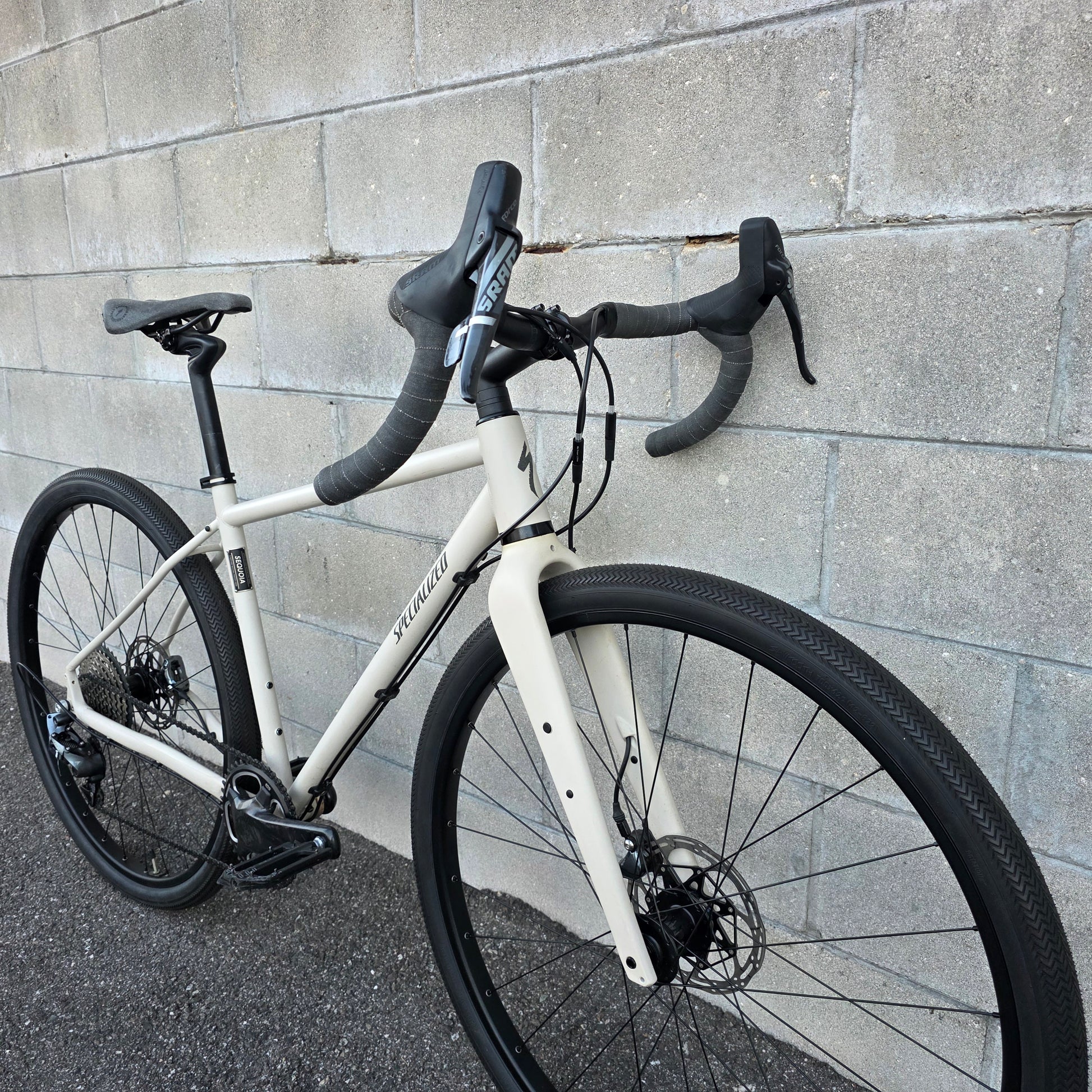 Specialized Sequoia Expert 54cm Gravel Adventure Bike – South Tampa Bicycle Co