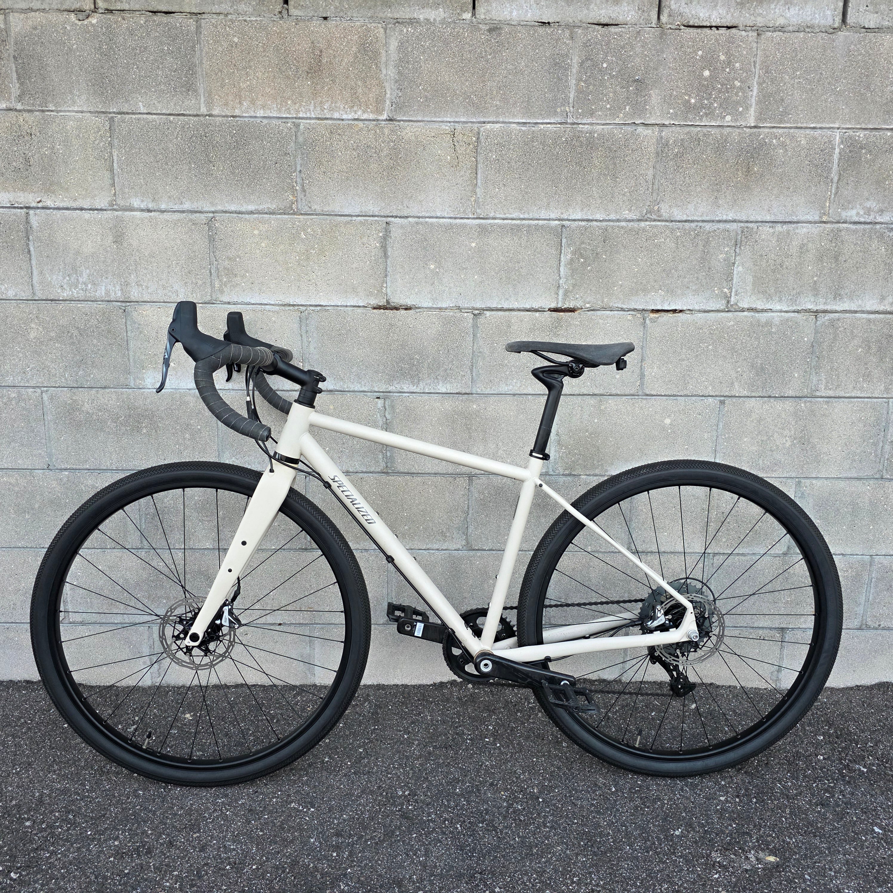 Specialized Sequoia Expert 54cm Gravel Adventure Bike – South