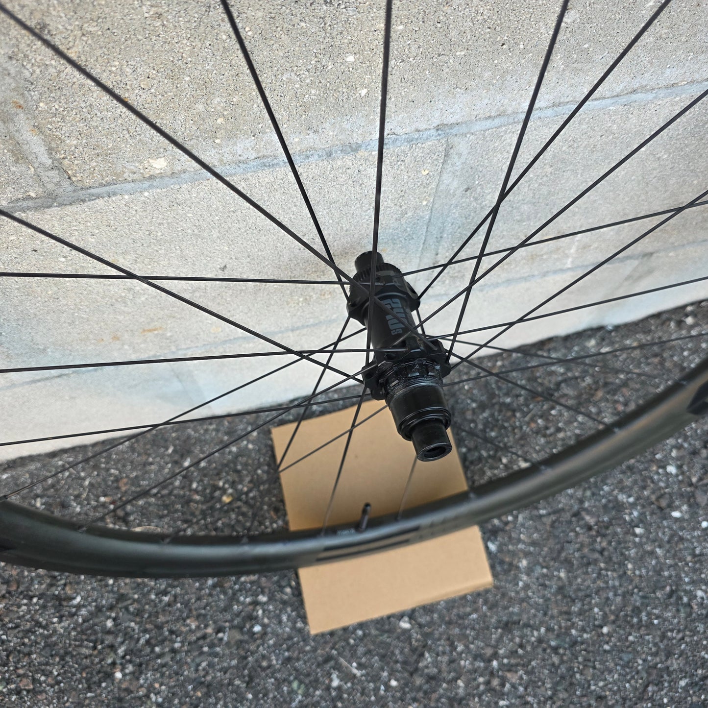 FFWD FCC F4D Carbon Disc Wheelset DT Swiss 240 road gravel XDR