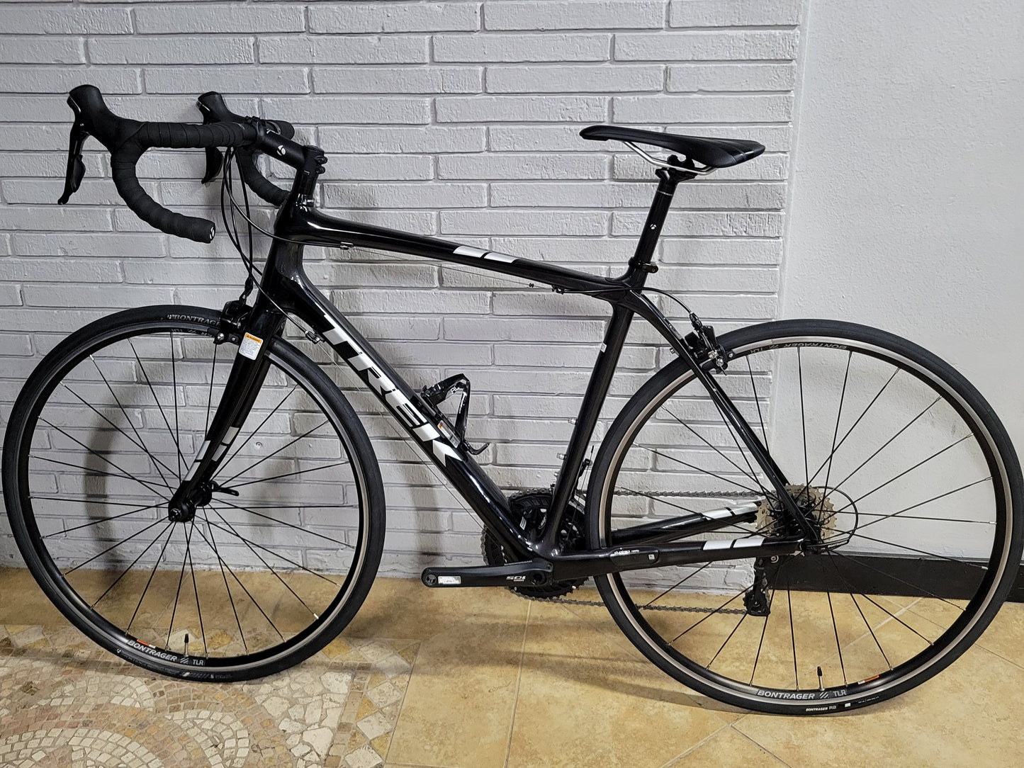 2017 Trek Domane S (56cm)