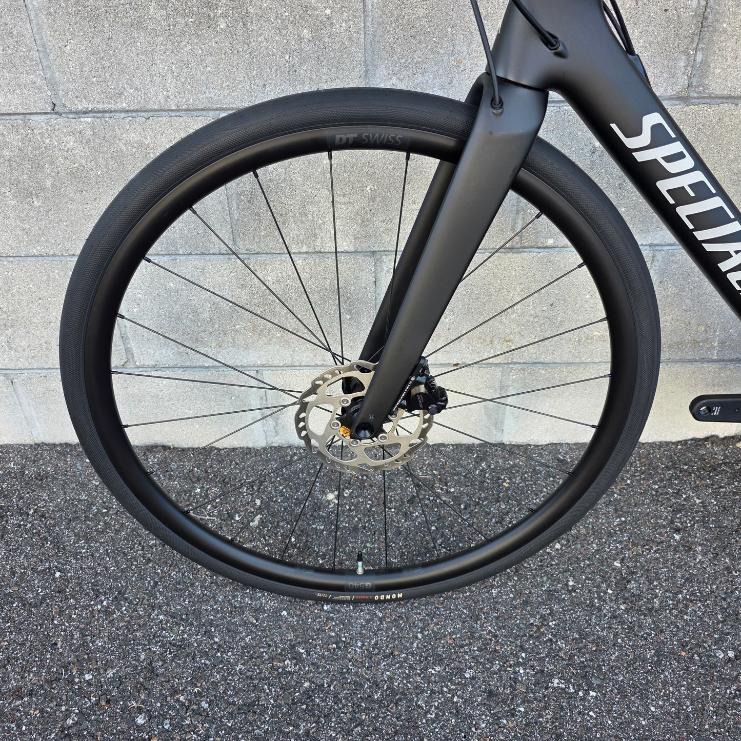 2024 Specialized Roubaix SL8 Sport (58cm)