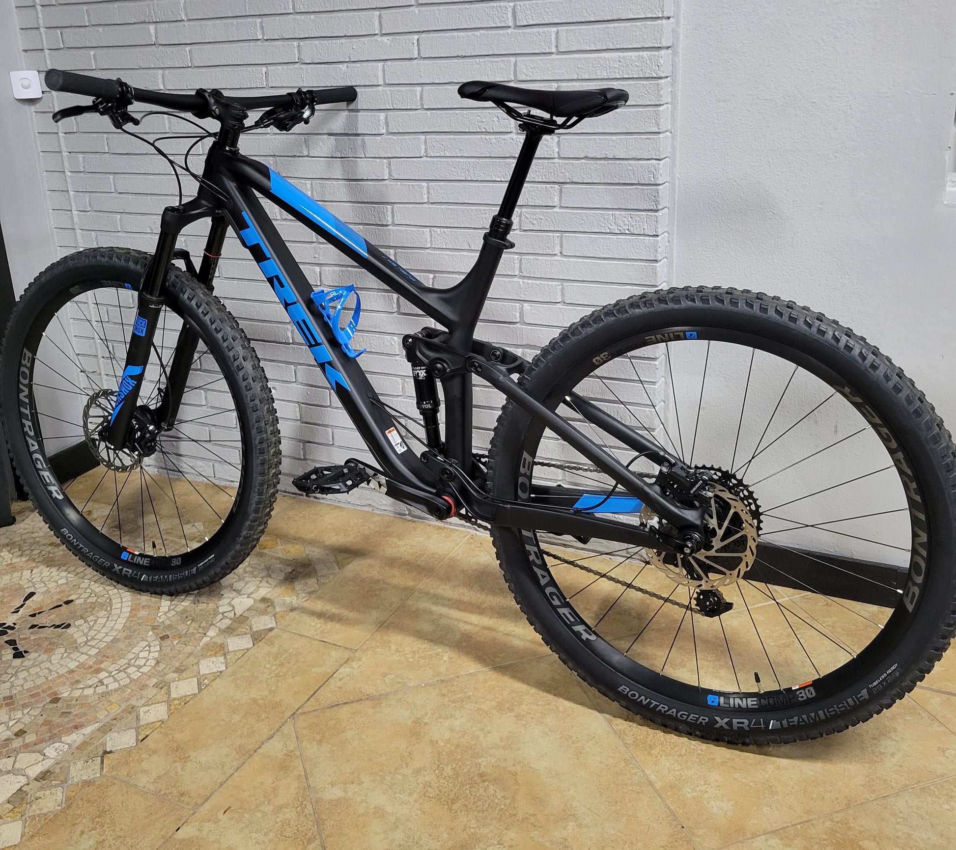 2018 Trek Fuel EX7 29 (19.5 Large) – South Tampa Bicycle Co
