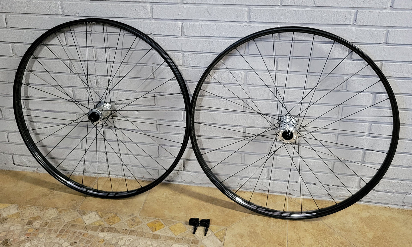 Zipp 3zero Moto Carbon Wheelset Industry Nine Hydra 29 Boost XD