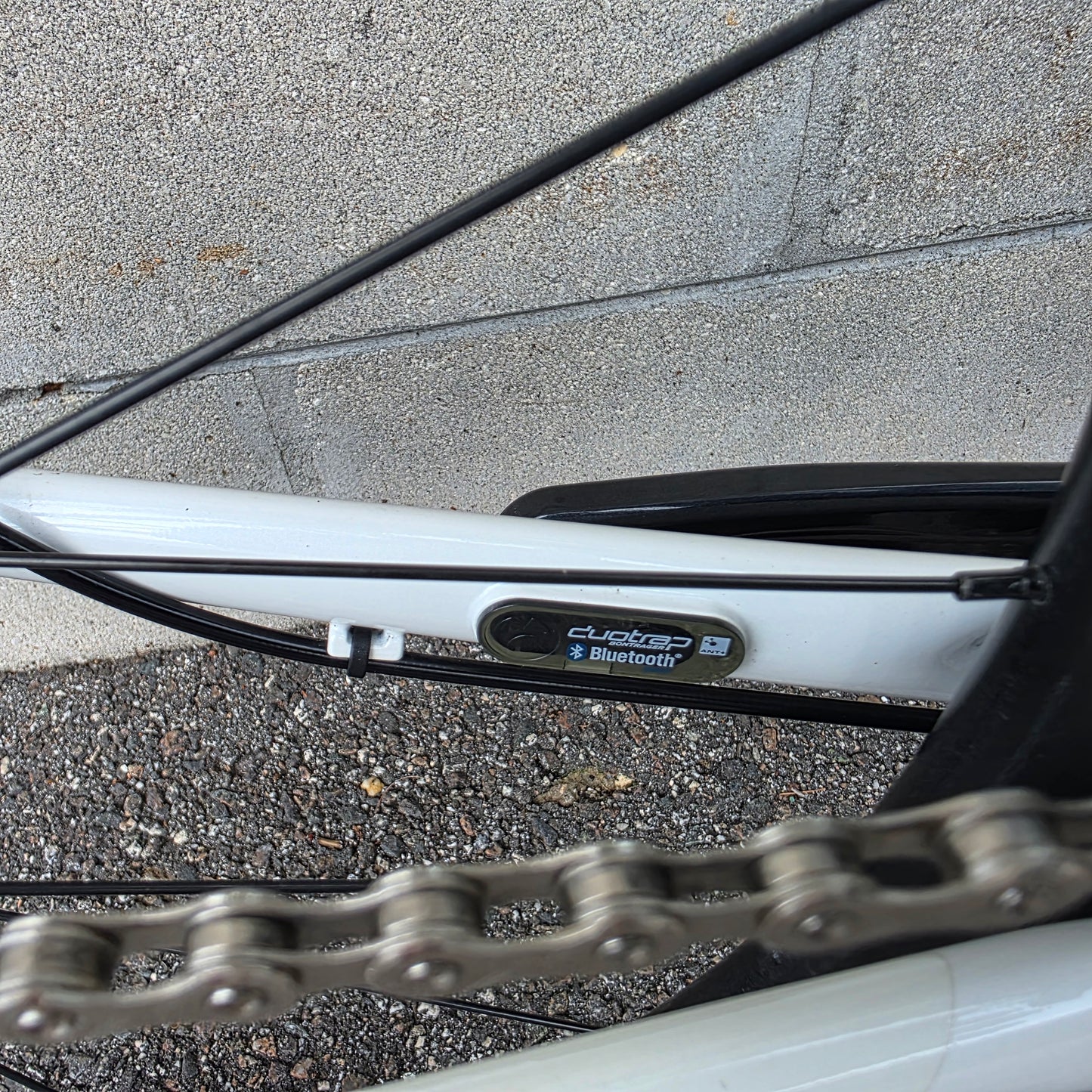2022 Trek Domane AL3 49cm Road abike White Red