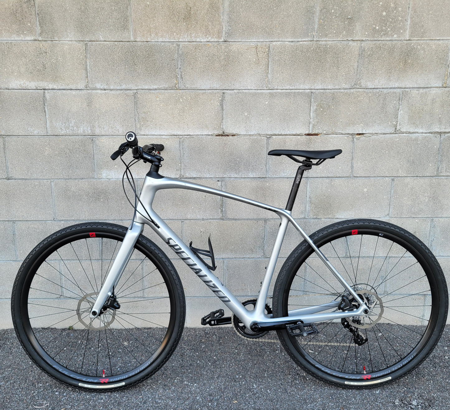 2023 Specialized Sirrus Carbon (Large)
