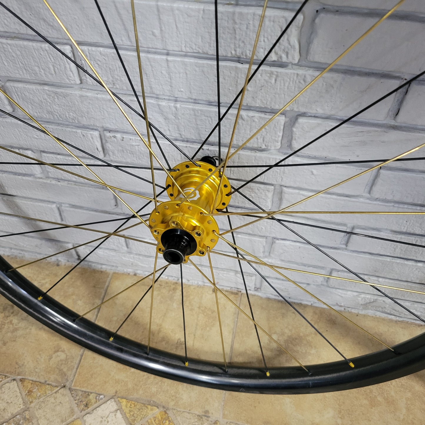 Industry Nine Enduro EN315 Hydra Gold Carbon Wheelset 29